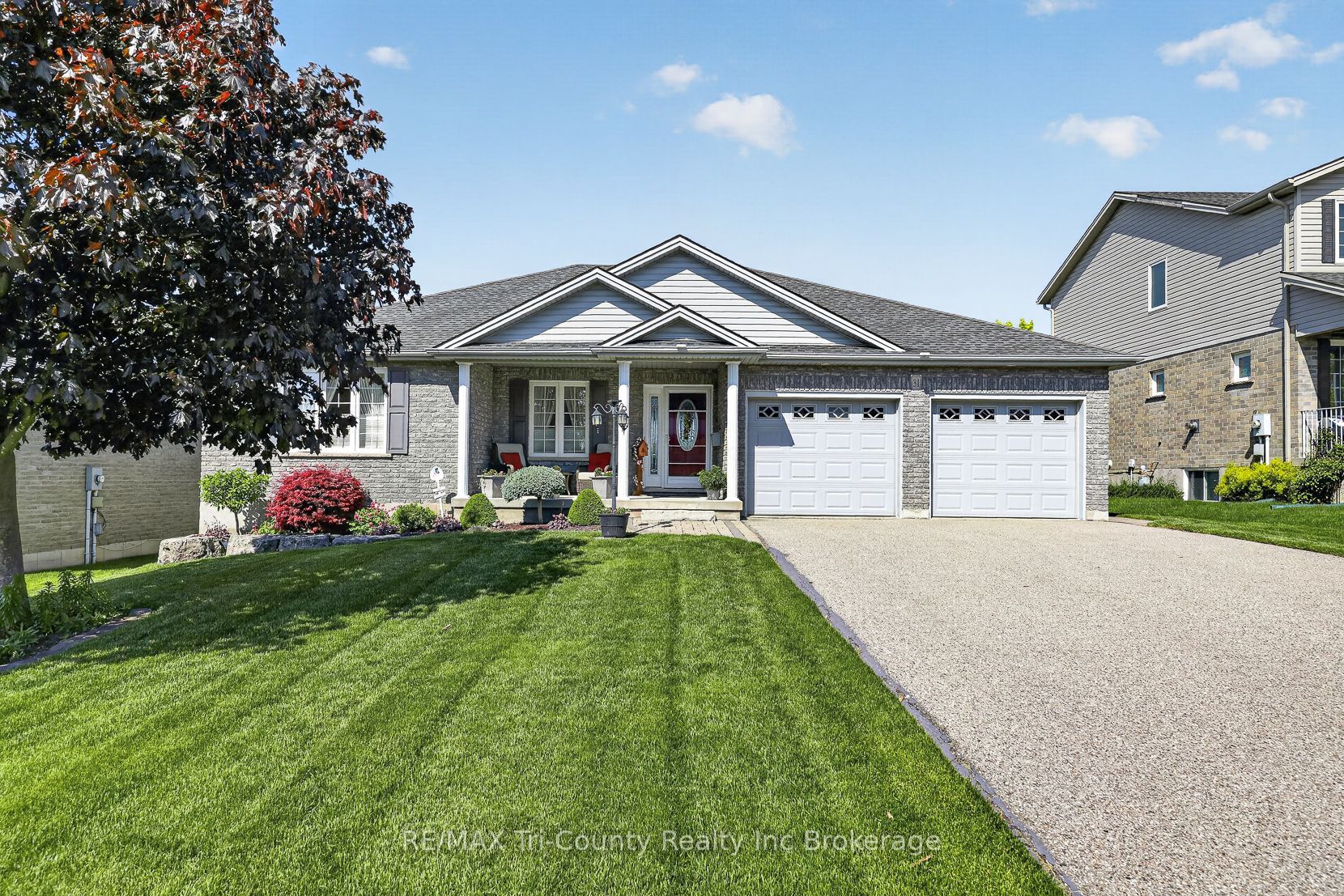 31 Morning Glory Drive, Tillsonburg, ON N4G 5S9