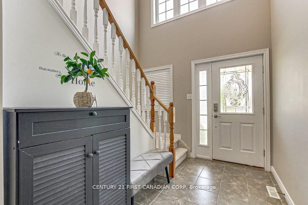 1876 Coronation Drive, London North, ON N6G 0A5 photo 4
