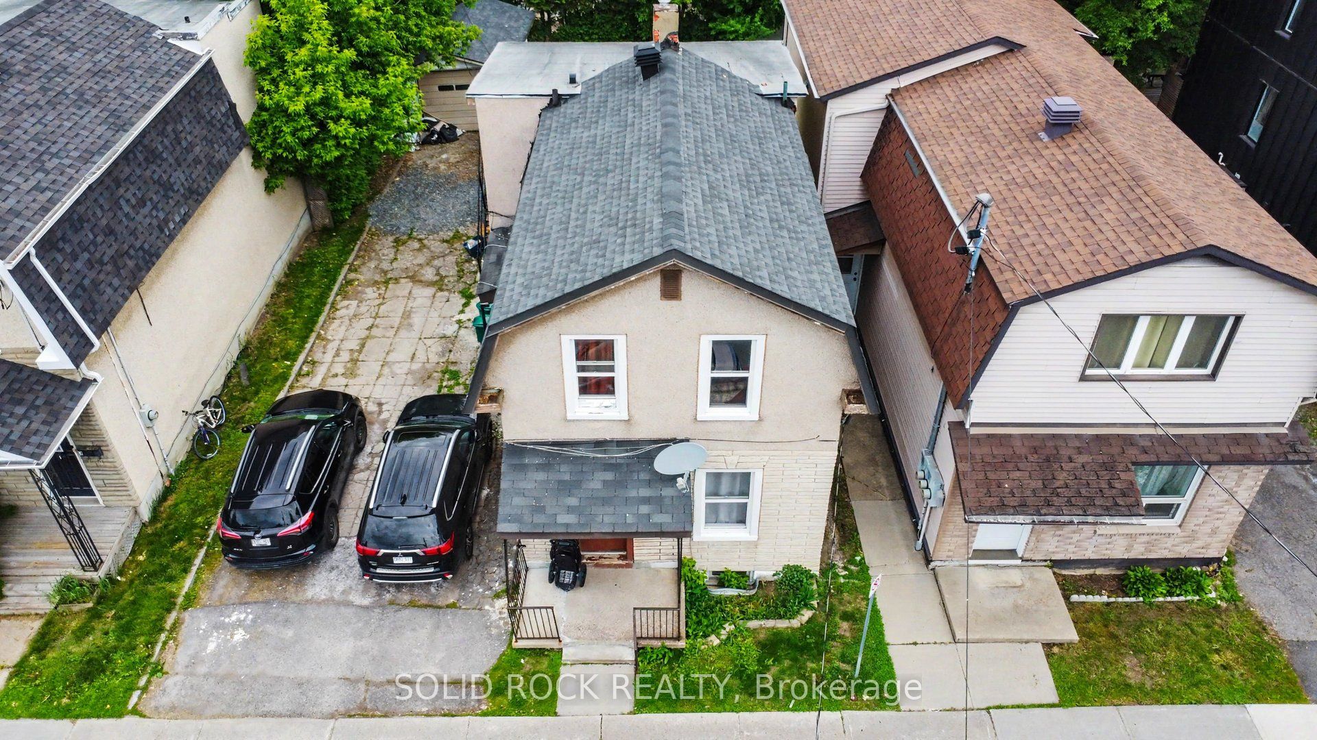89 Marier Avenue, Vanier and Kingsview Park, ON K1L 5S2 photo 3