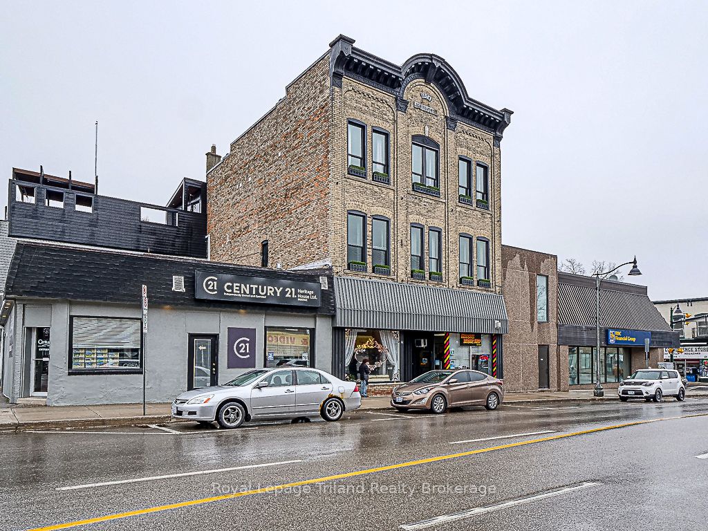 12 King Street W 1, Ingersoll, ON N5C 2J3