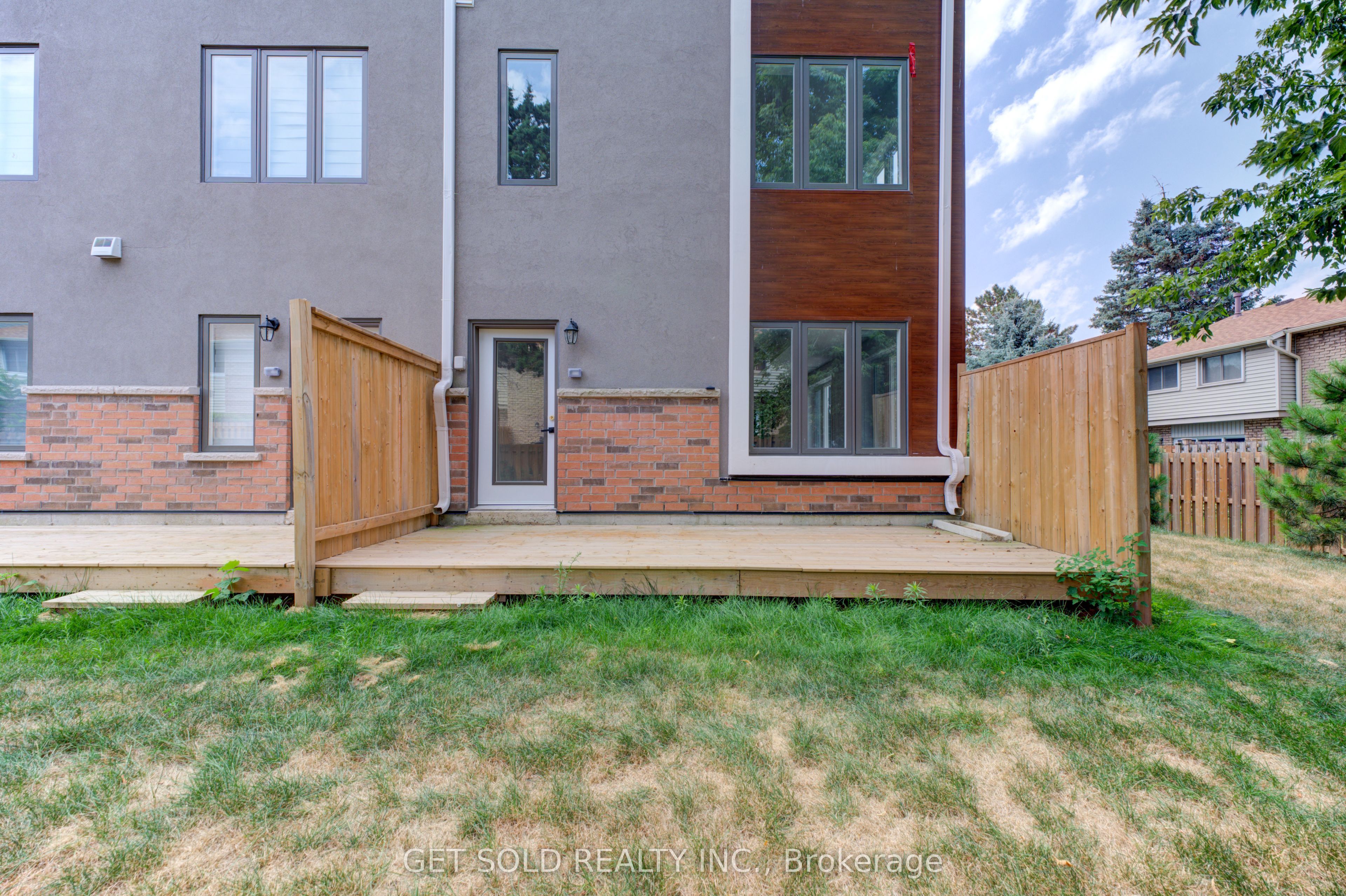 6701 Thorold Stone Road 1, Niagara Falls, ON L2J 1B3 photo 3