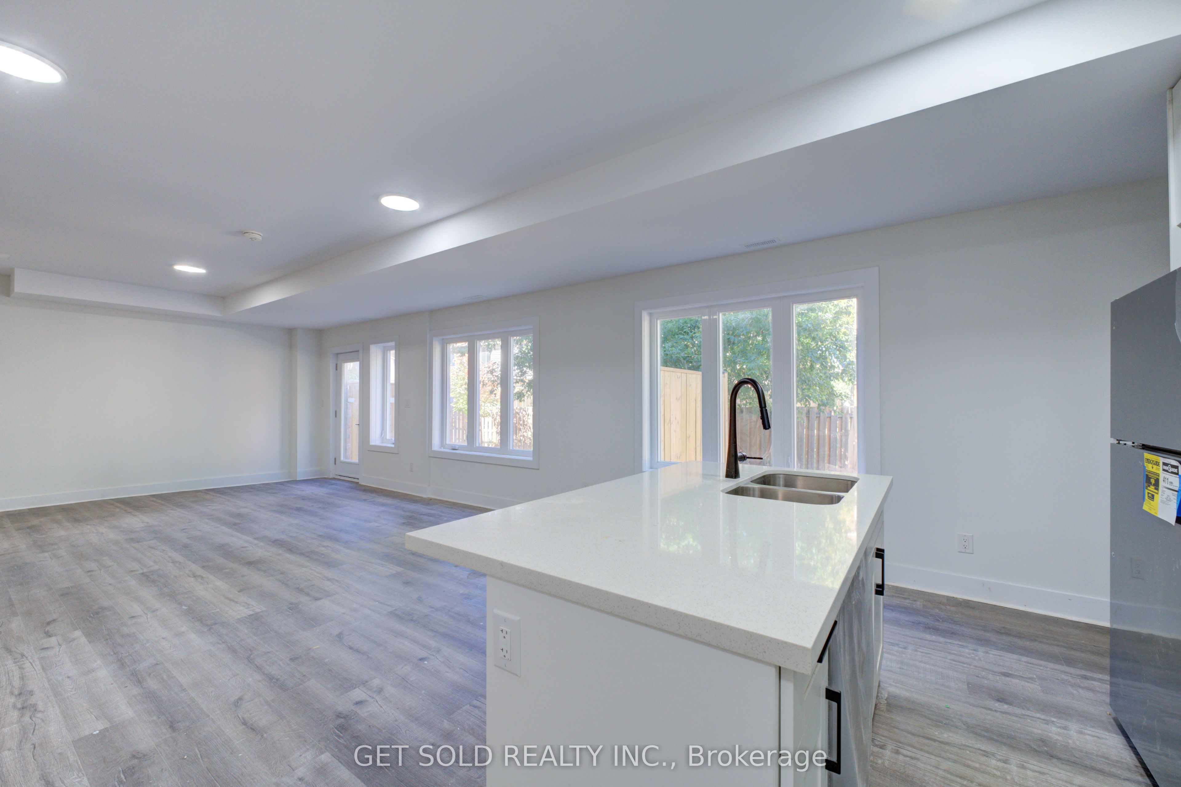 6701 Thorold Stone Road 5, Niagara Falls, ON L2J 1B3 photo 5