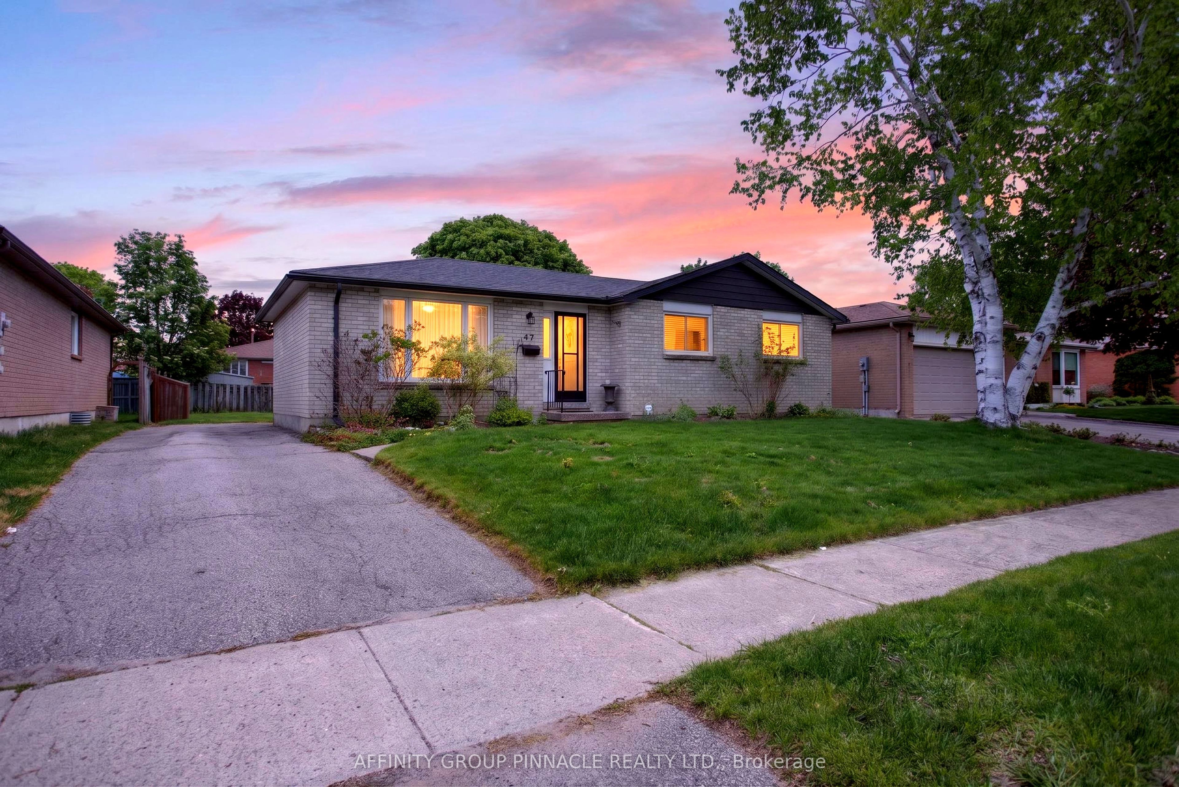 47 Birch Court, Kawartha Lakes, ON K9V 5J3 photo 2