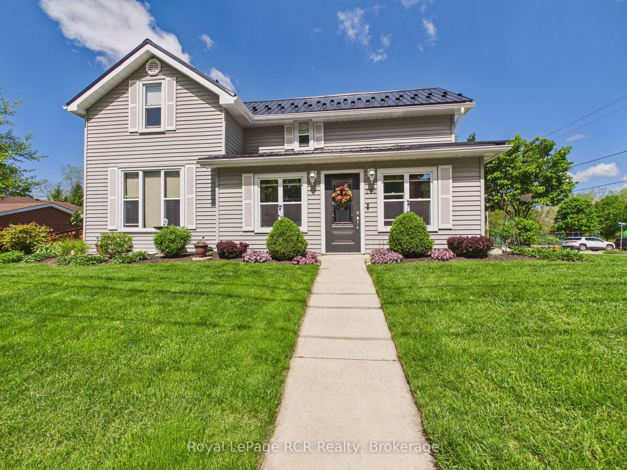 232 William Street, North Huron, ON N0G 2W0