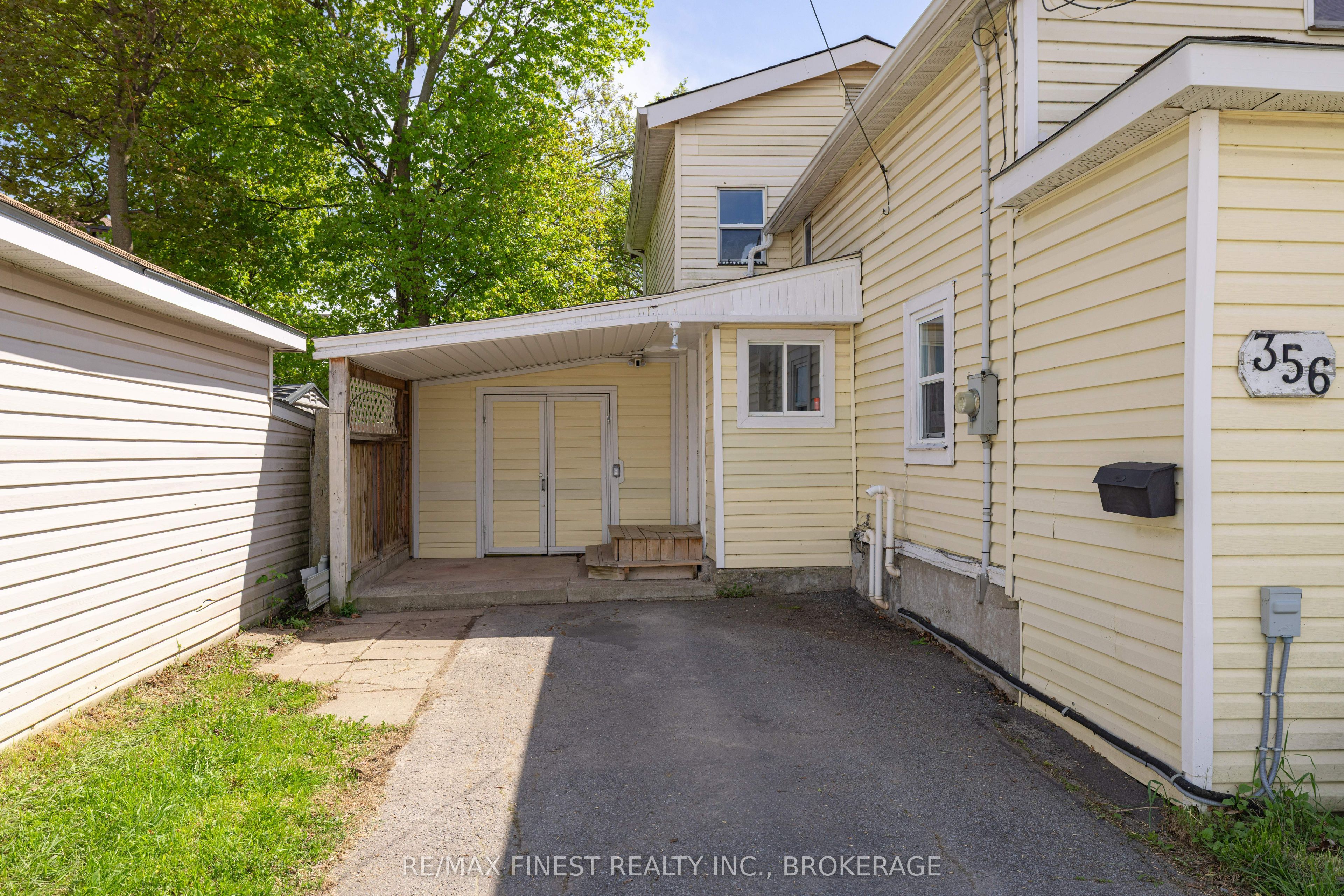 356 York Street, Kingston, ON K7K 1R9 photo 2