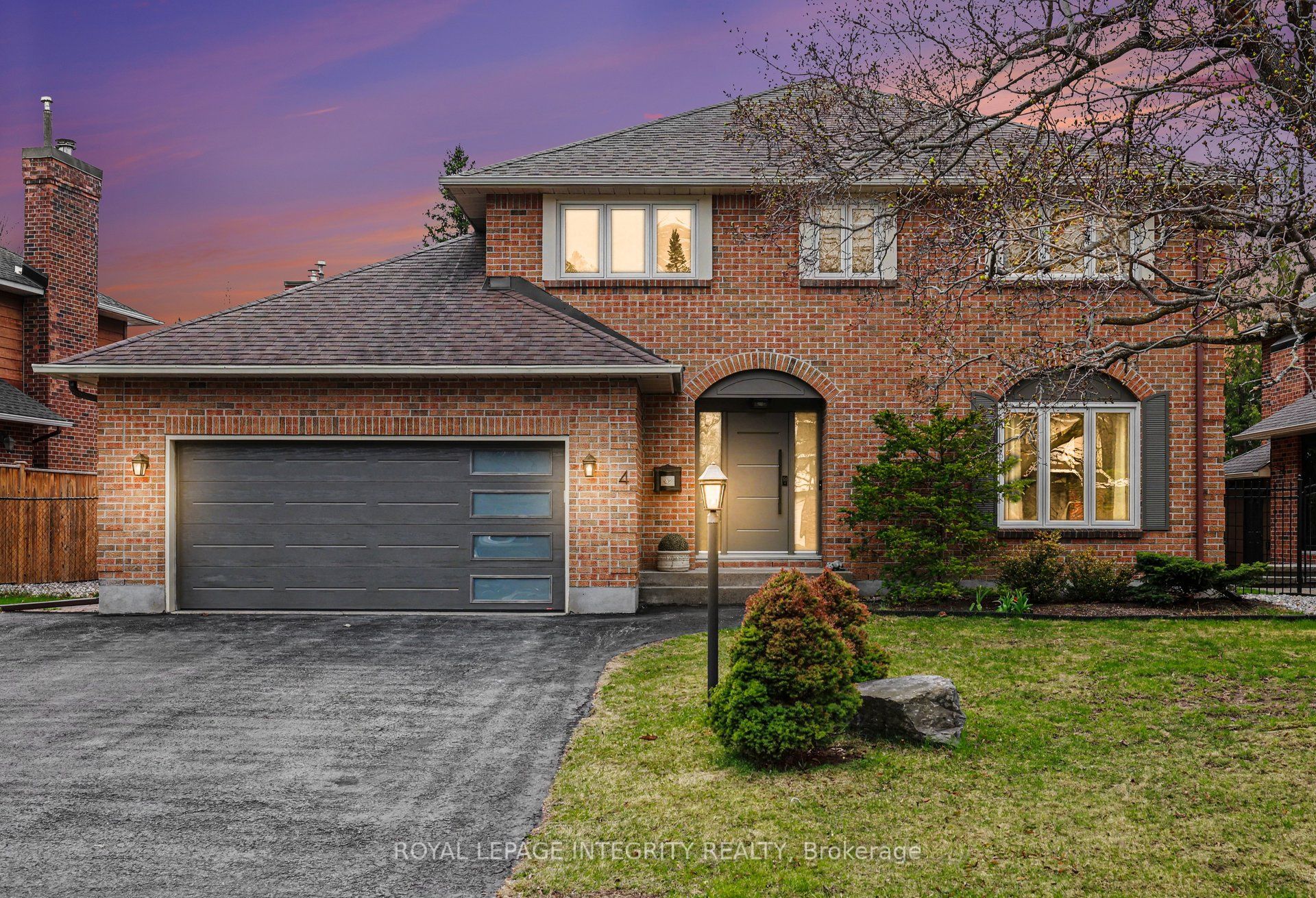 4 Pinecone Trail, Stittsville - Munster - Richmond, ON K2S 1E1