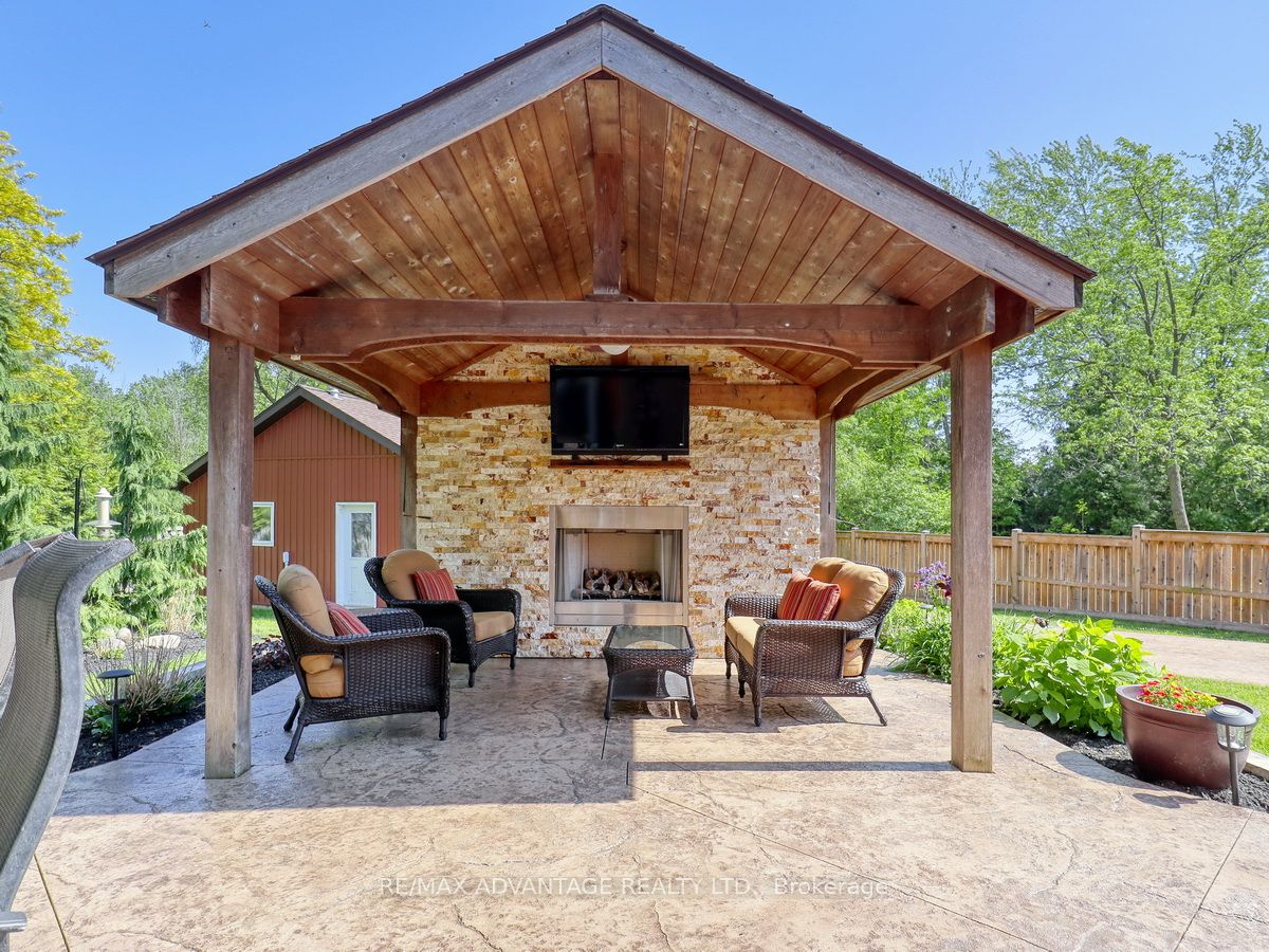 43 Lynngate Grove, London South, ON N6K 3S7 photo 4