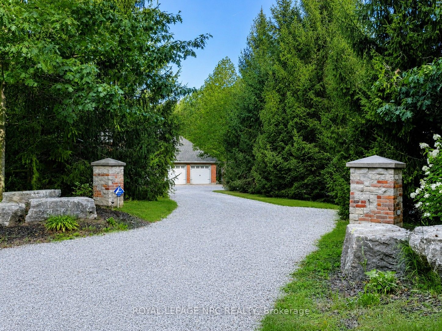 2960 Holland Road, Pelham, ON L2V 5K7 photo 3