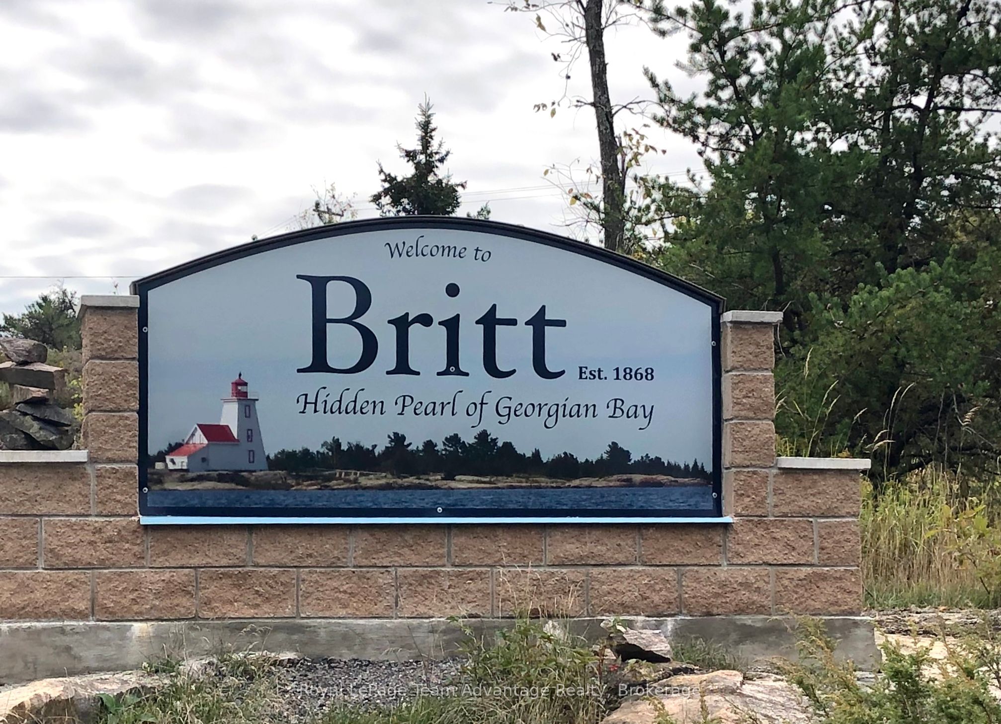 2420 Riverside (Britt) Drive, Parry Sound Remote Area, ON P0G 1A0 photo 3