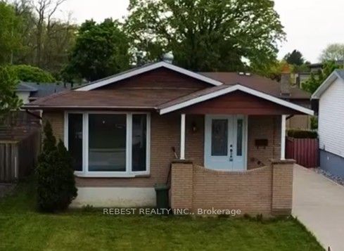 66 Darlington Drive, Hamilton, ON L9C 2L9 photo 3