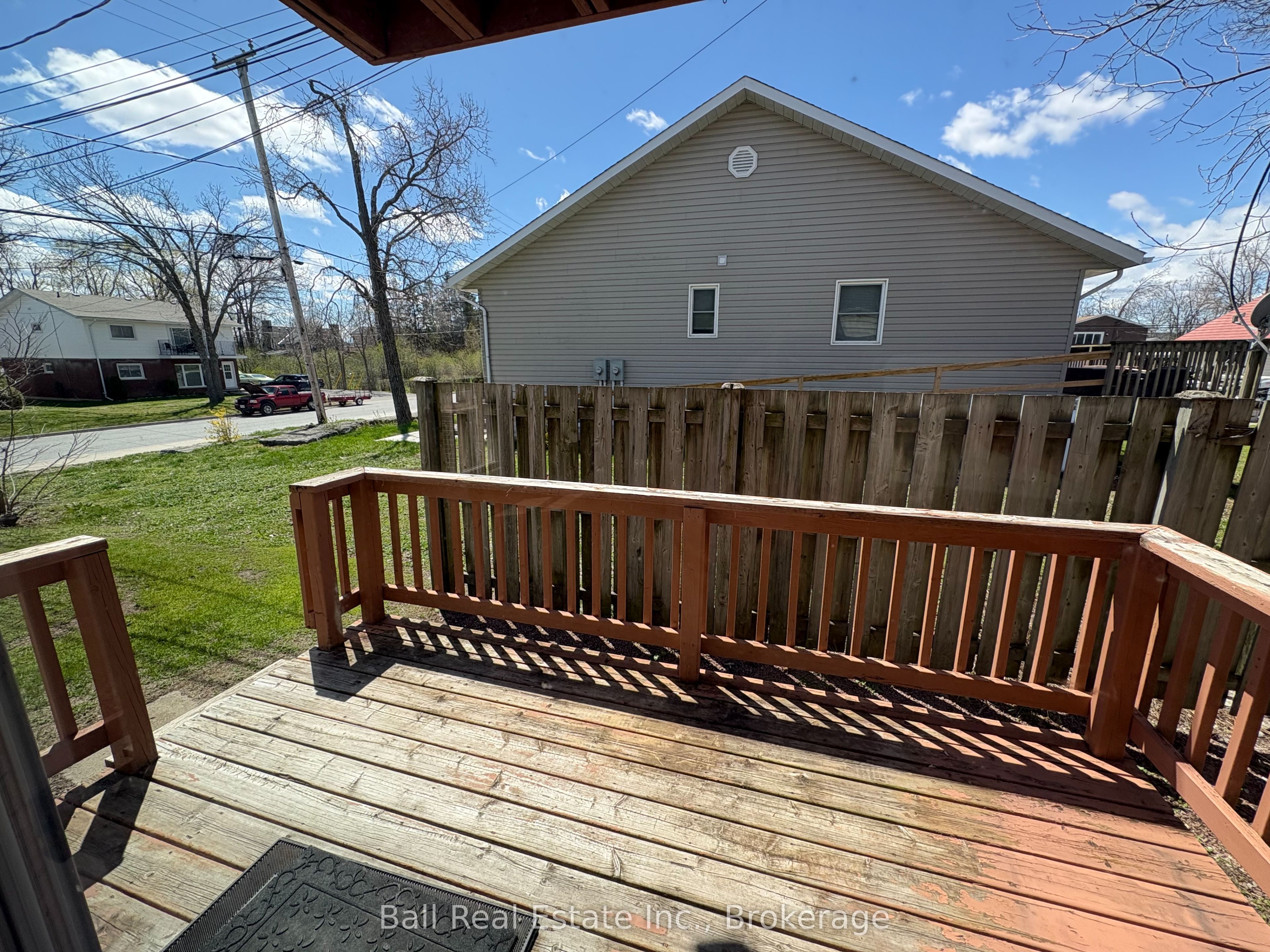 44 Anne Street 5, Kawartha Lakes, ON K0M 1A0 photo 2