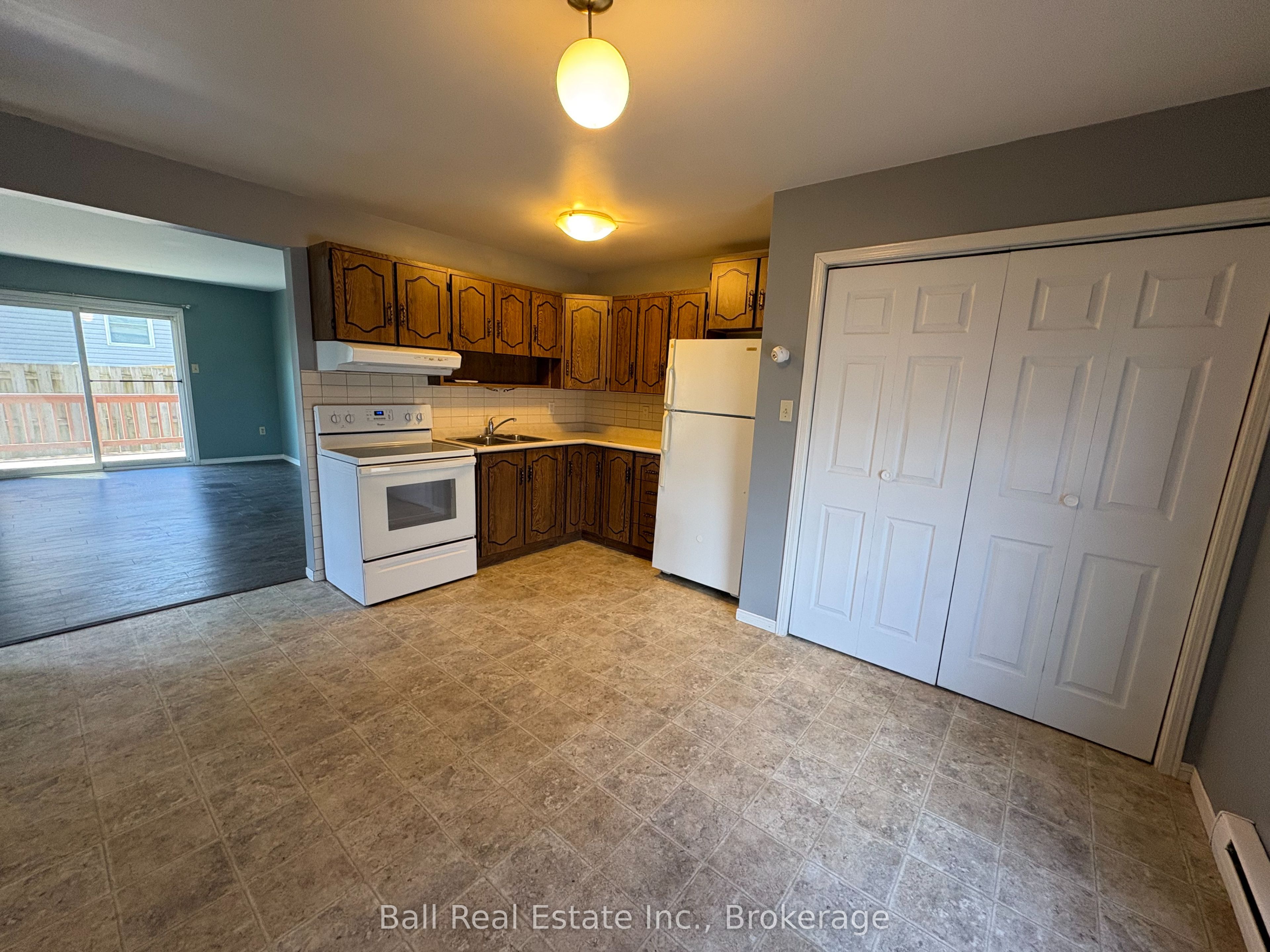44 Anne Street 5, Kawartha Lakes, ON K0M 1A0 photo 4