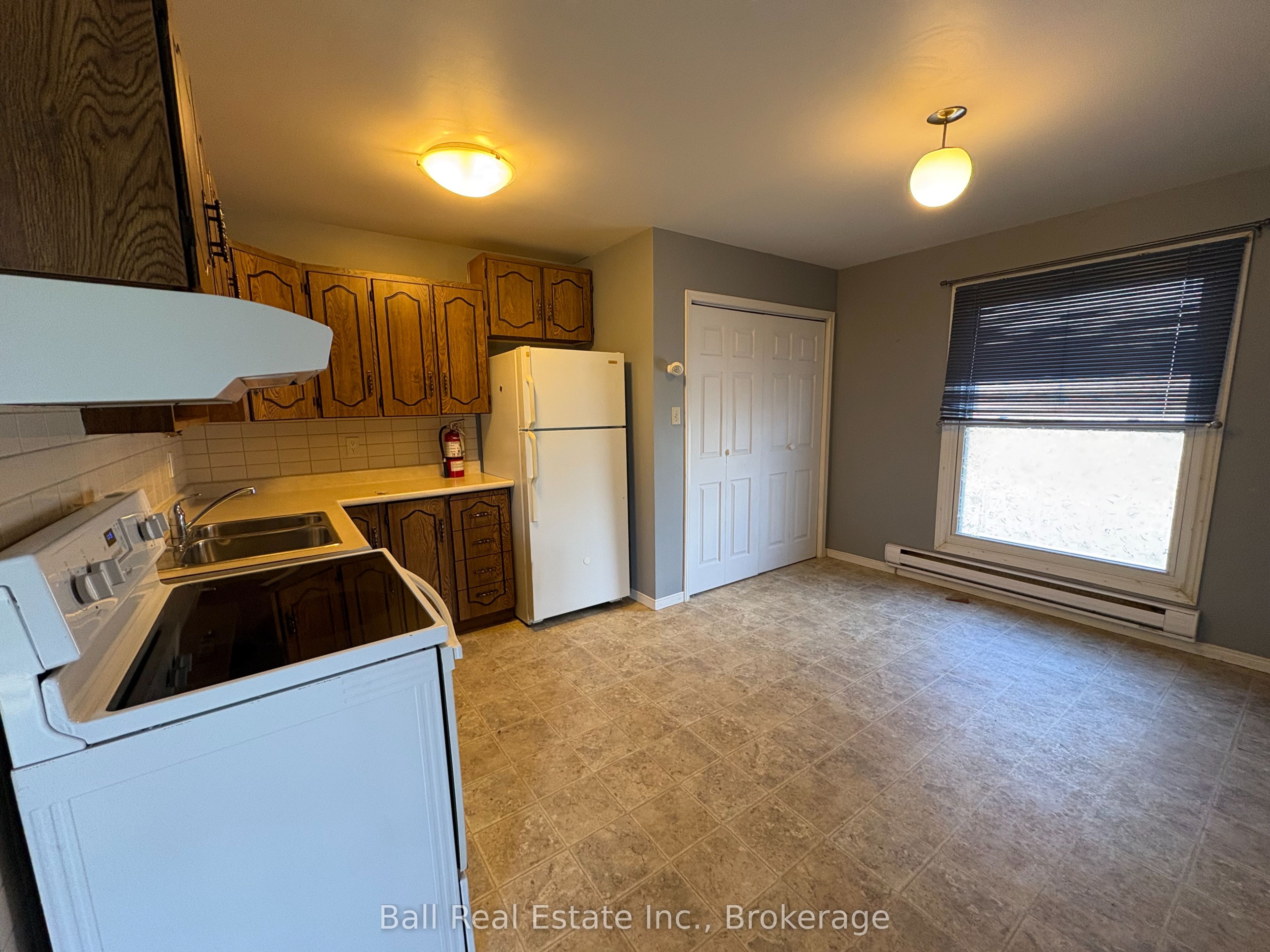 44 Anne Street 5, Kawartha Lakes, ON K0M 1A0 photo 5