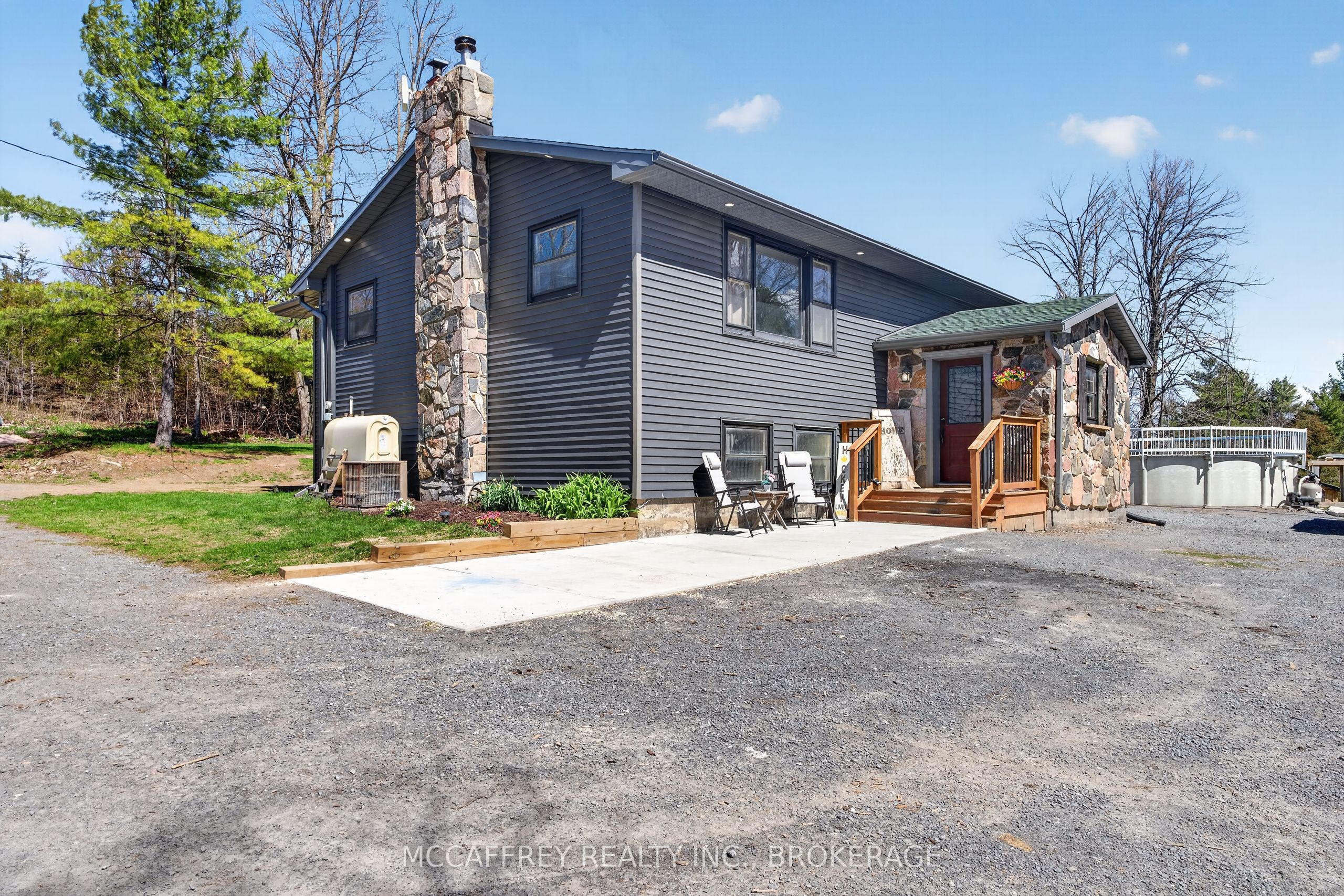 754 Church Road, Stone Mills, ON K0K 1Z0