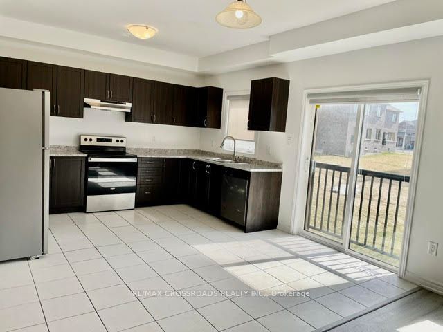 108 Werry Avenue, Southgate, ON N0C 1B0 photo 5