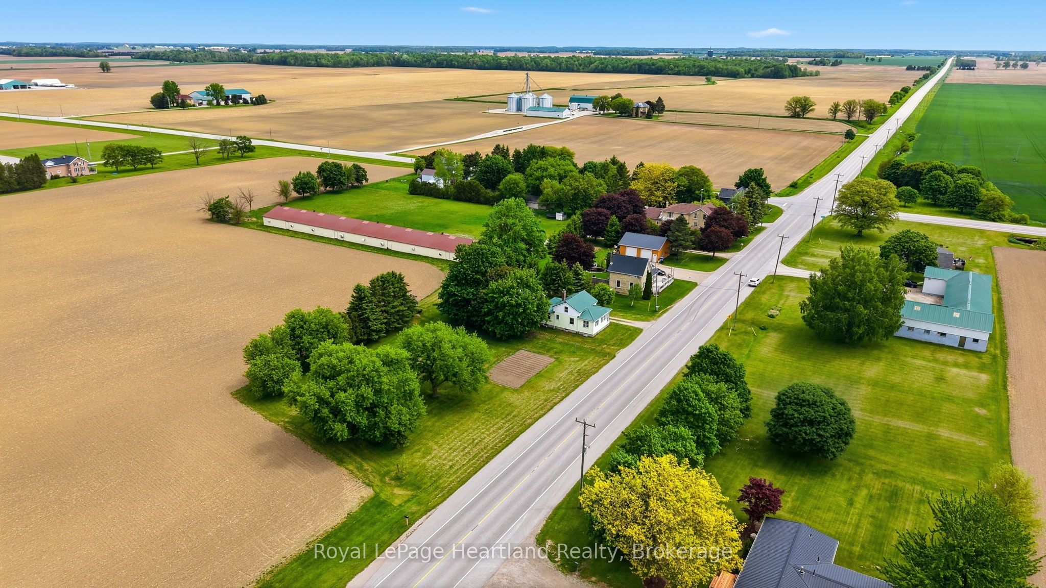 41574 Kirkton Road, South Huron, ON N0K 2A0 photo 2