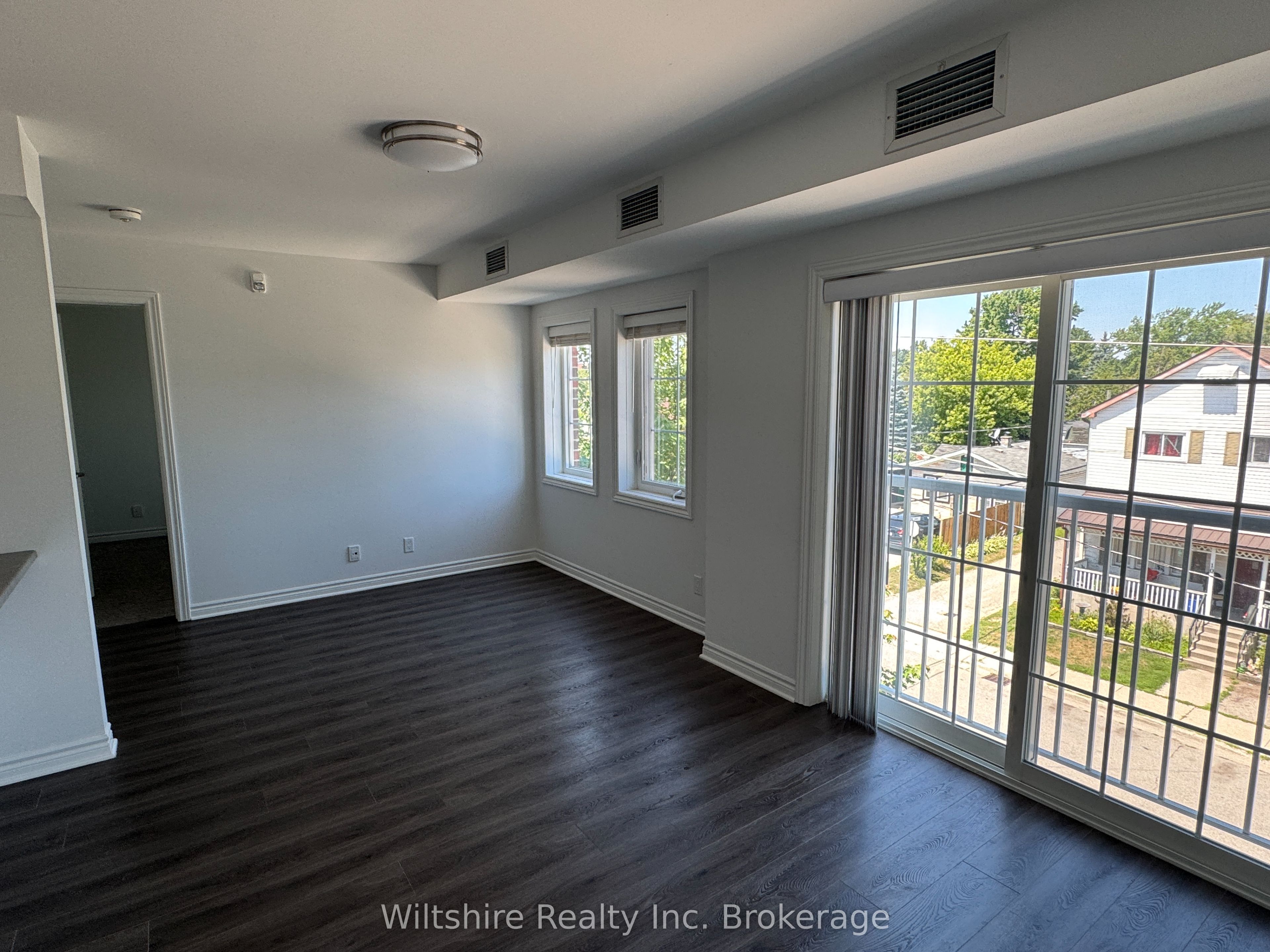 253 Broadway Street 305, Tillsonburg, ON N4G 0H8 photo 4