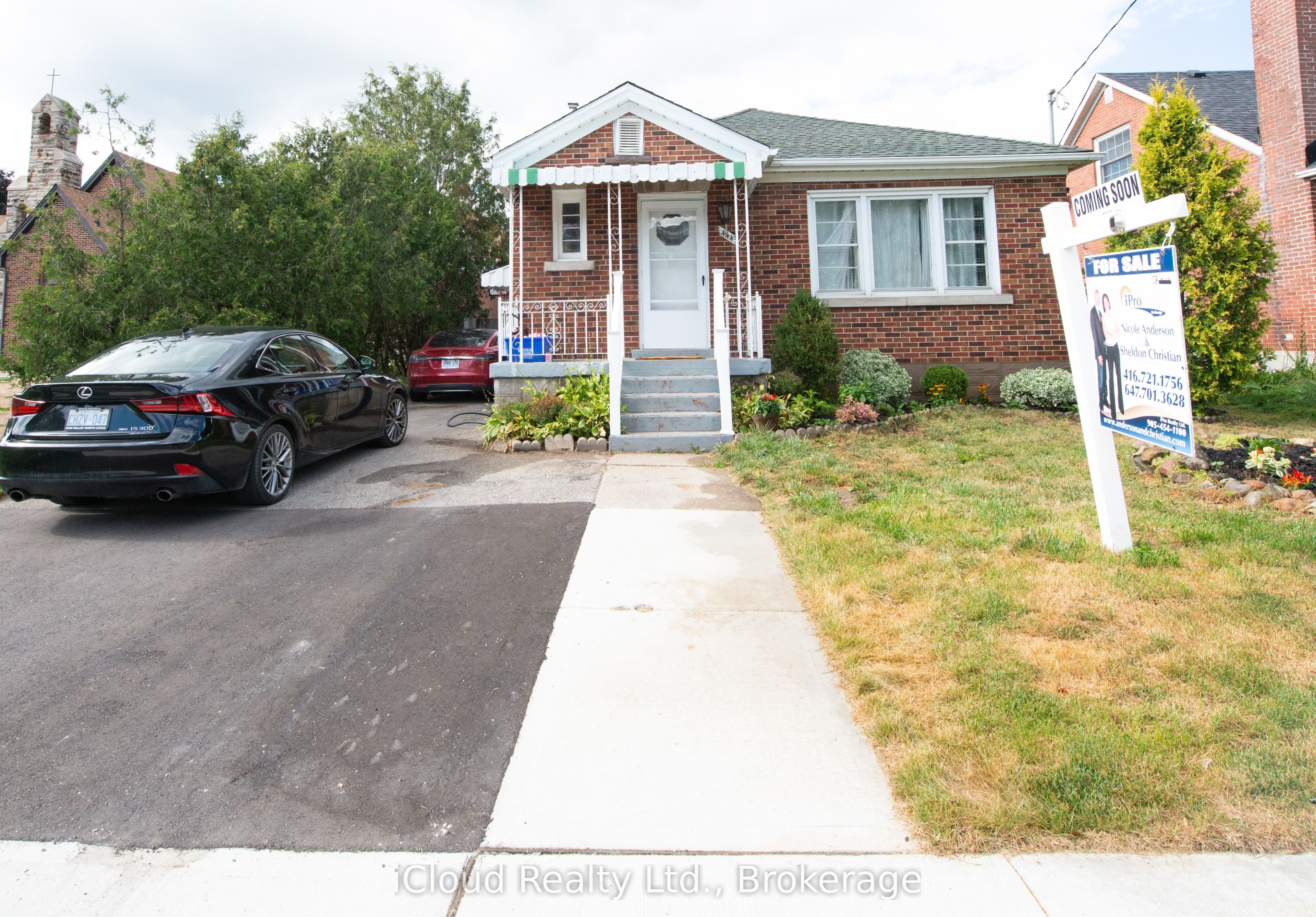 444 Stirling Avenue S, Kitchener, ON N2M 3J1 photo 2