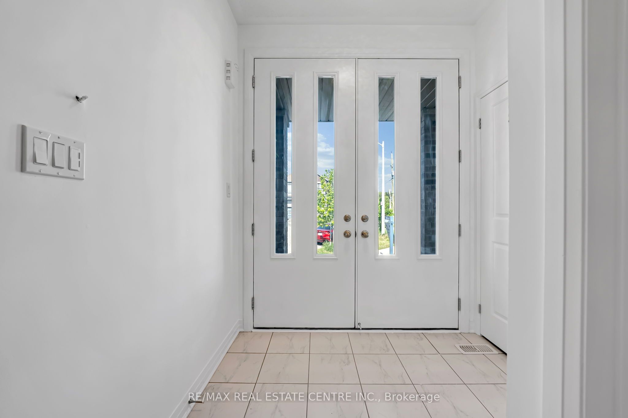 75 Slater Street, Cambridge, ON N1R 0C4 photo 4