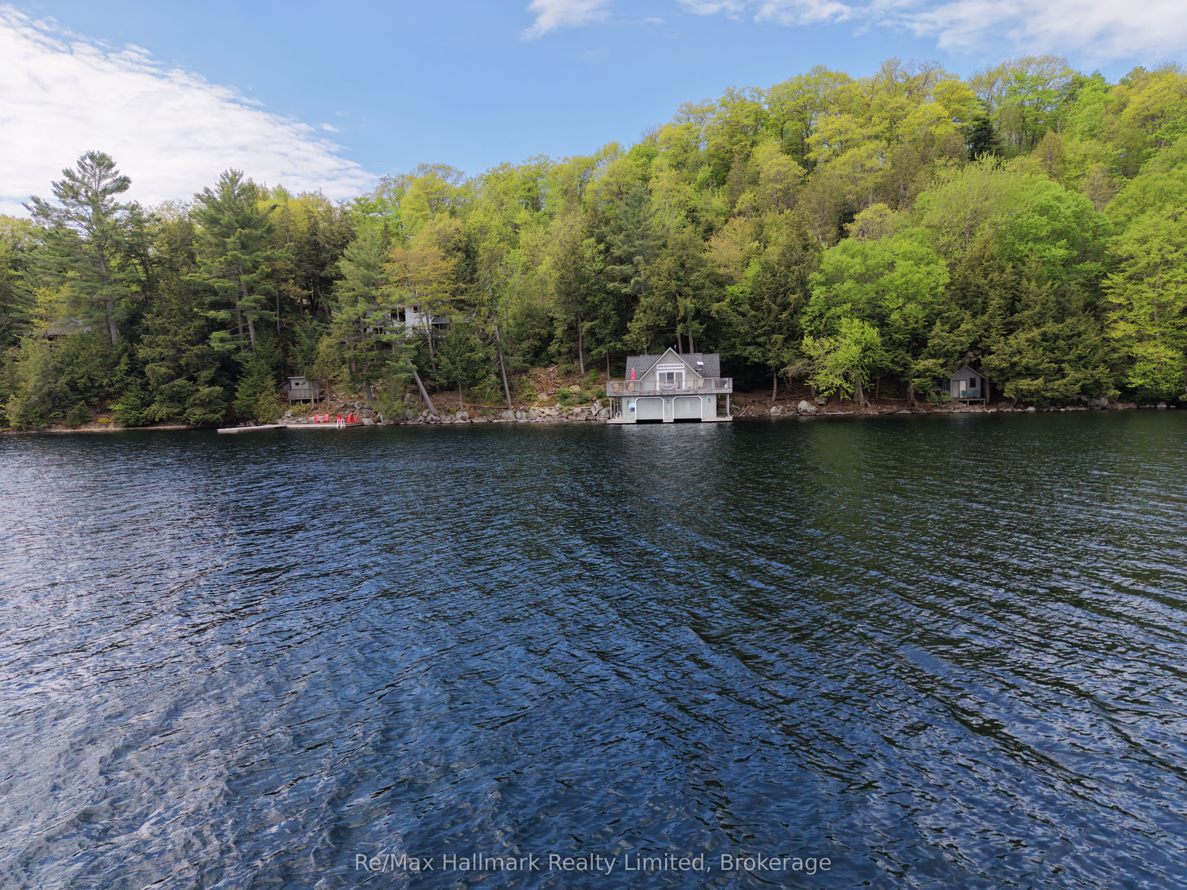 1558-35 Fish Hatchery Road, Muskoka Lakes, ON P0B 1M0 photo 2