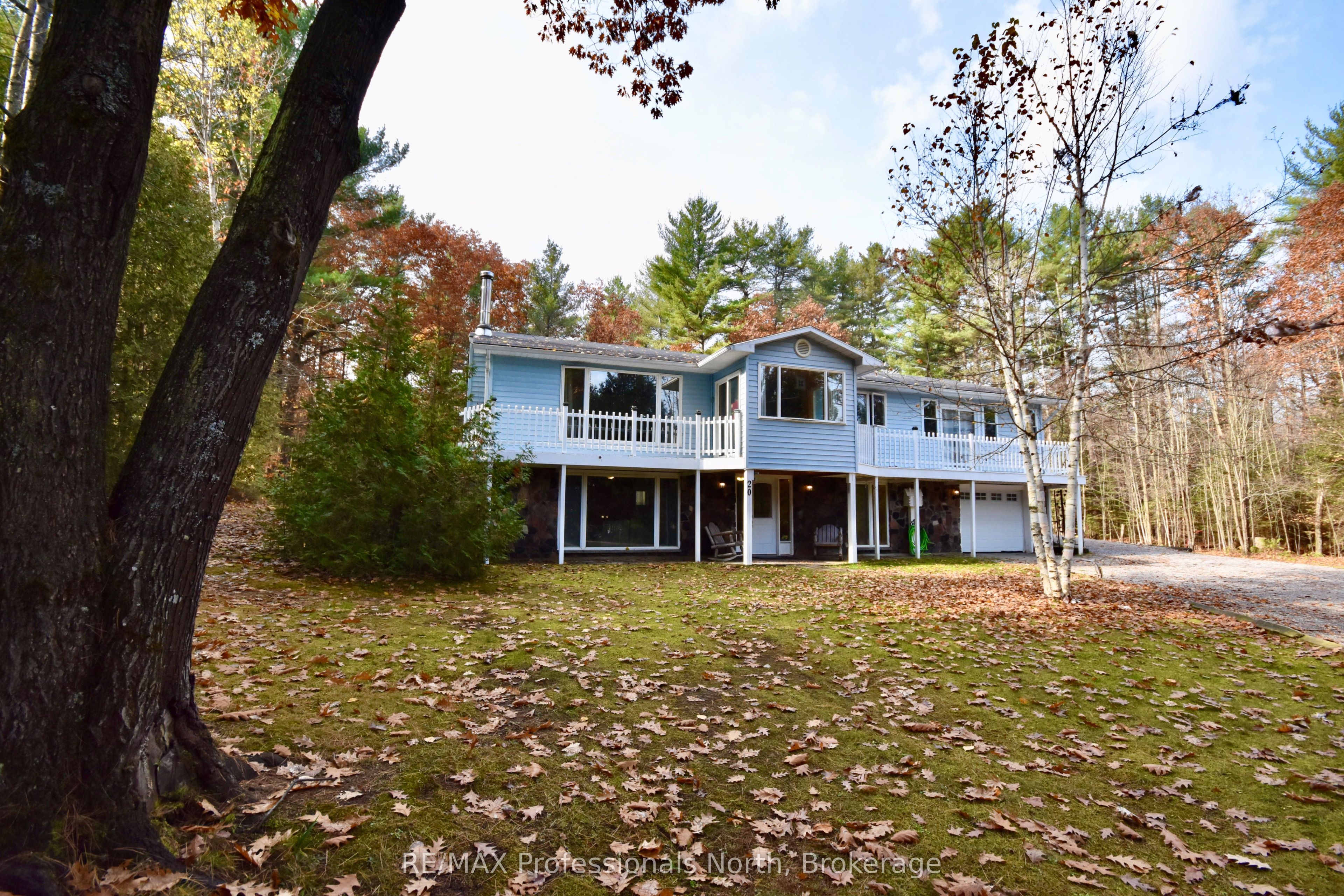 20 Coulter Lane, Bracebridge, ON P1P 1R1 photo 3