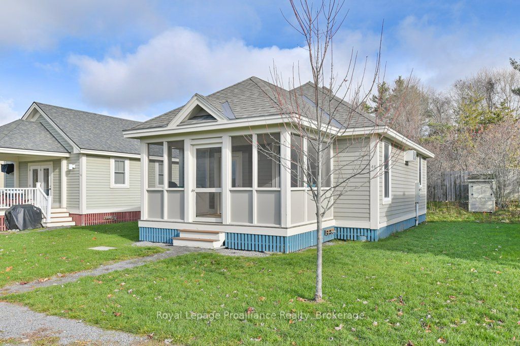 48 Meadow View Lane, Prince Edward County, ON K0K 1P0 photo 3