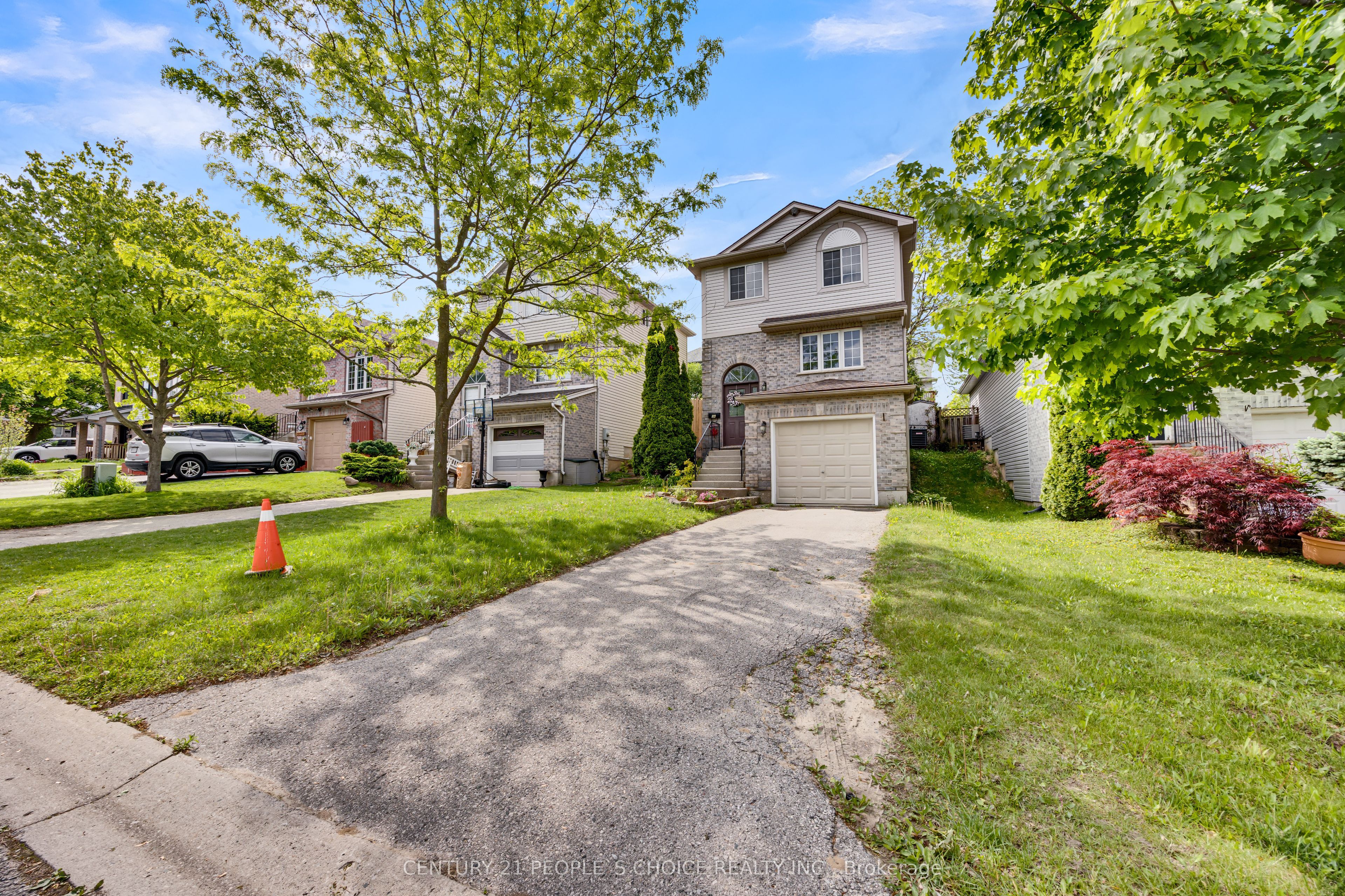 34 Phair Crescent, London South, ON N5Z 5B5 photo 3