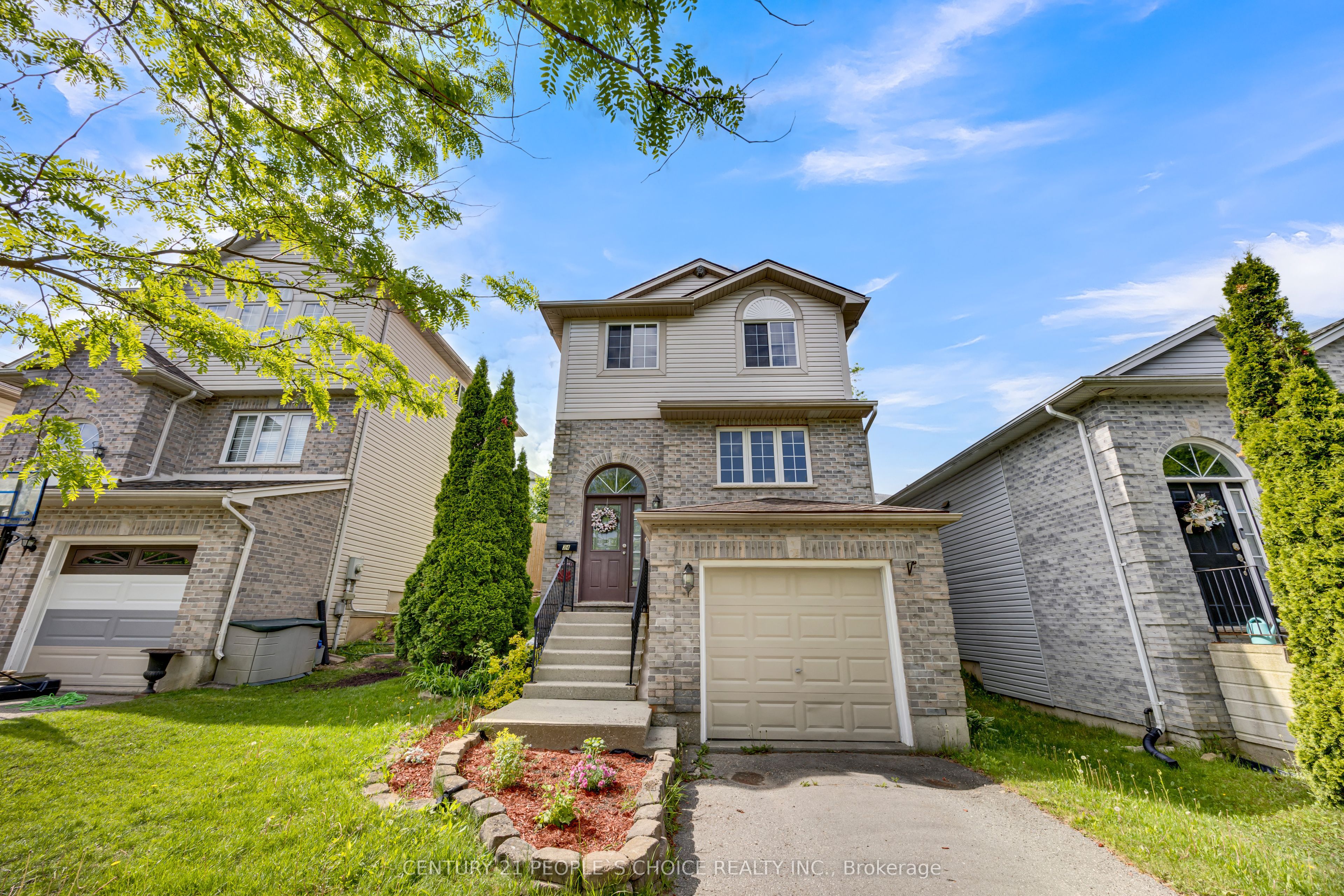 34 Phair Crescent, London South, ON N5Z 5B5 photo 4