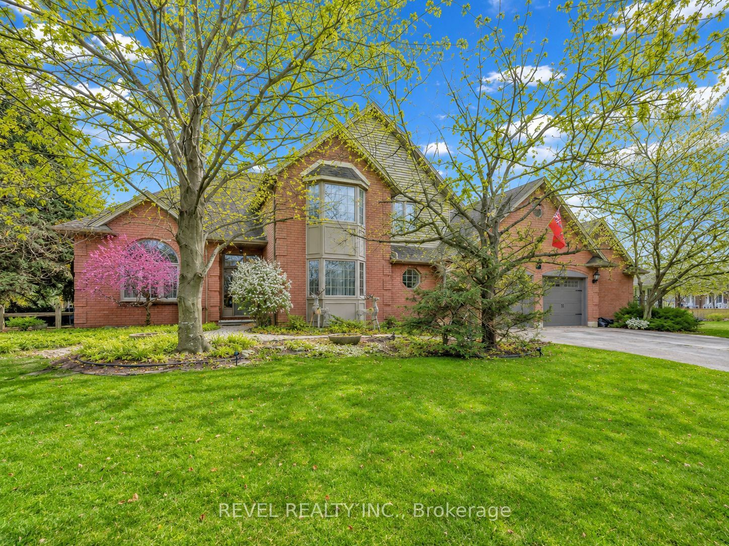 11 Cramar Crescent, Chatham-Kent, ON N7M 6G3