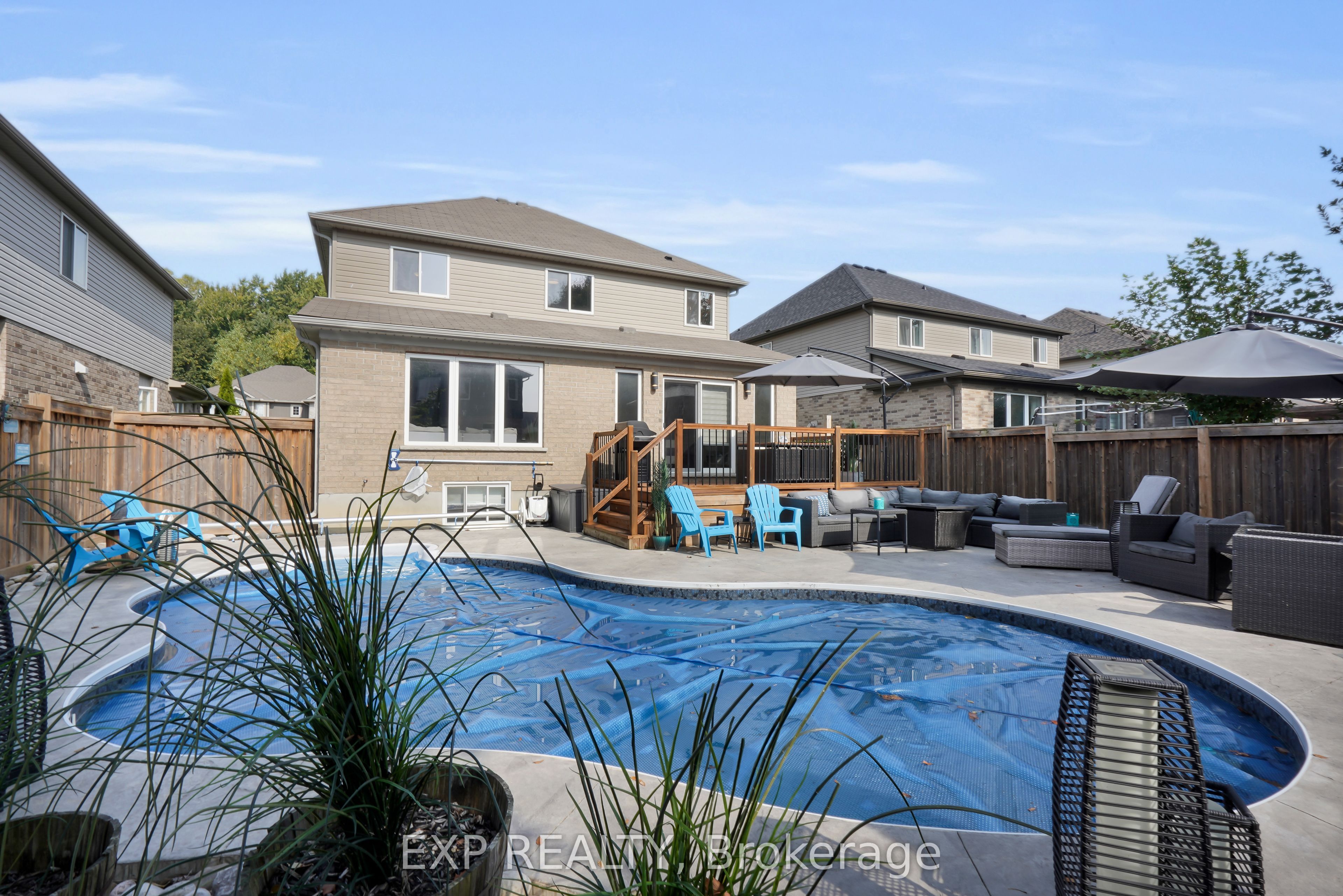 919 FOXCREEK Road, London North, ON N6G 0H1