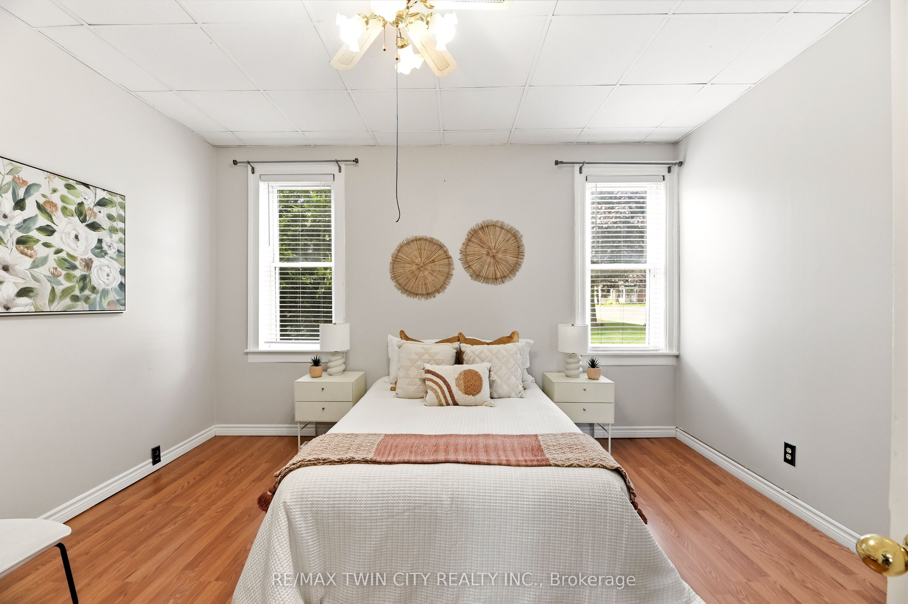 277 Main Street, Norfolk, ON N4B 2M6 photo 5