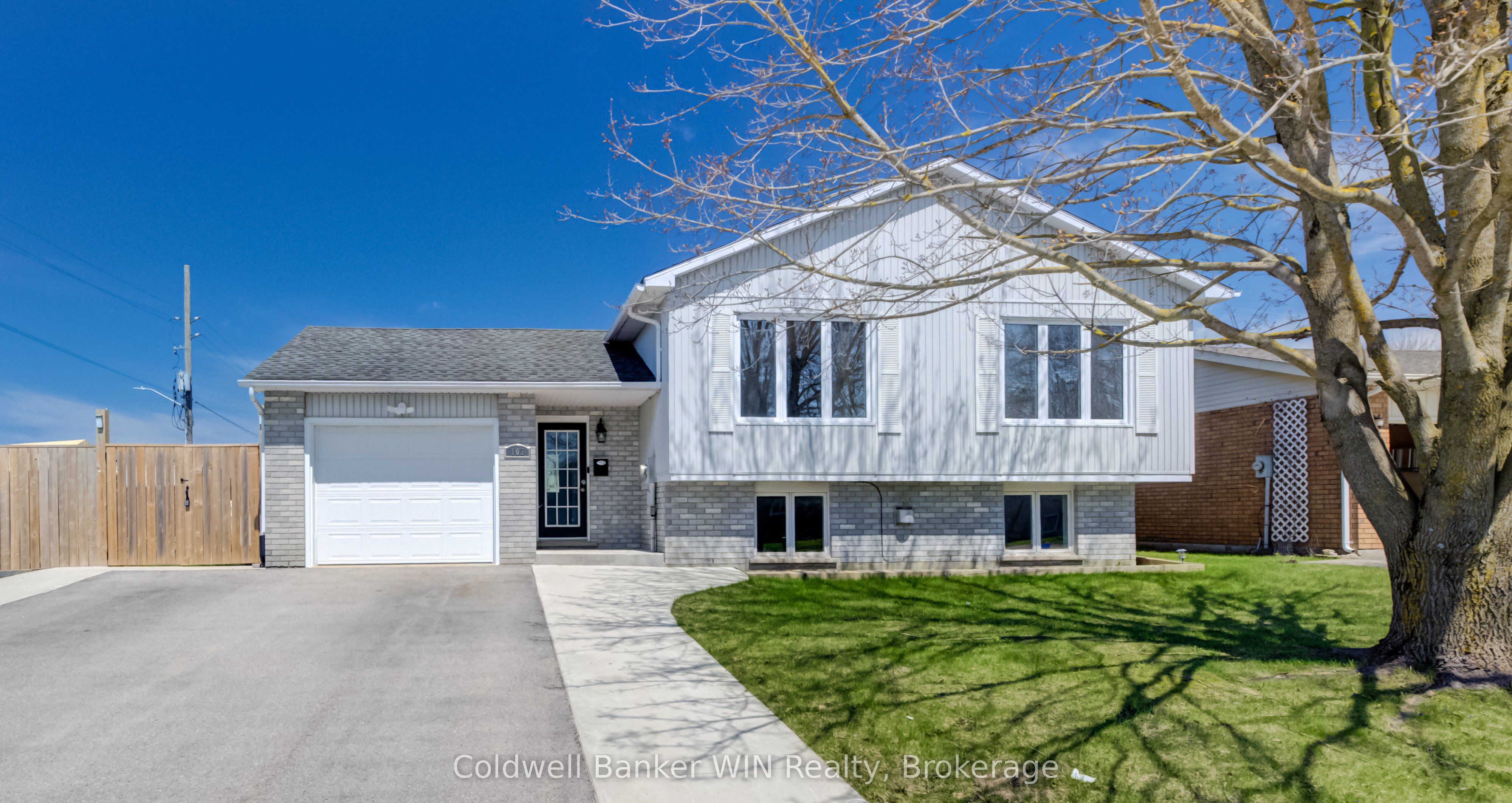 103 Melissa Crescent, Wellington North, ON N0G 2L3