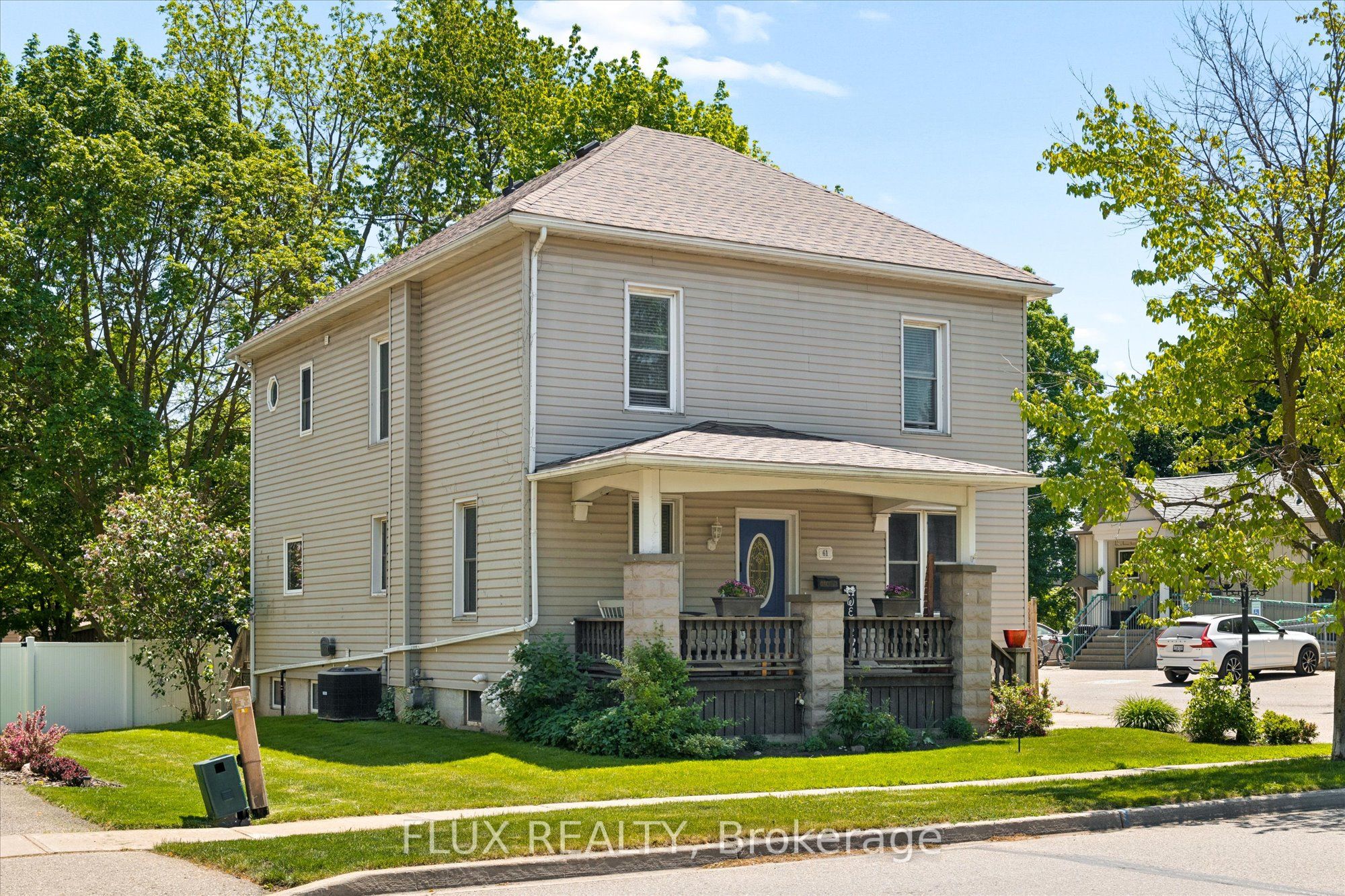 61 Memorial Avenue, Woolwich, ON N3B 2R9 photo 3