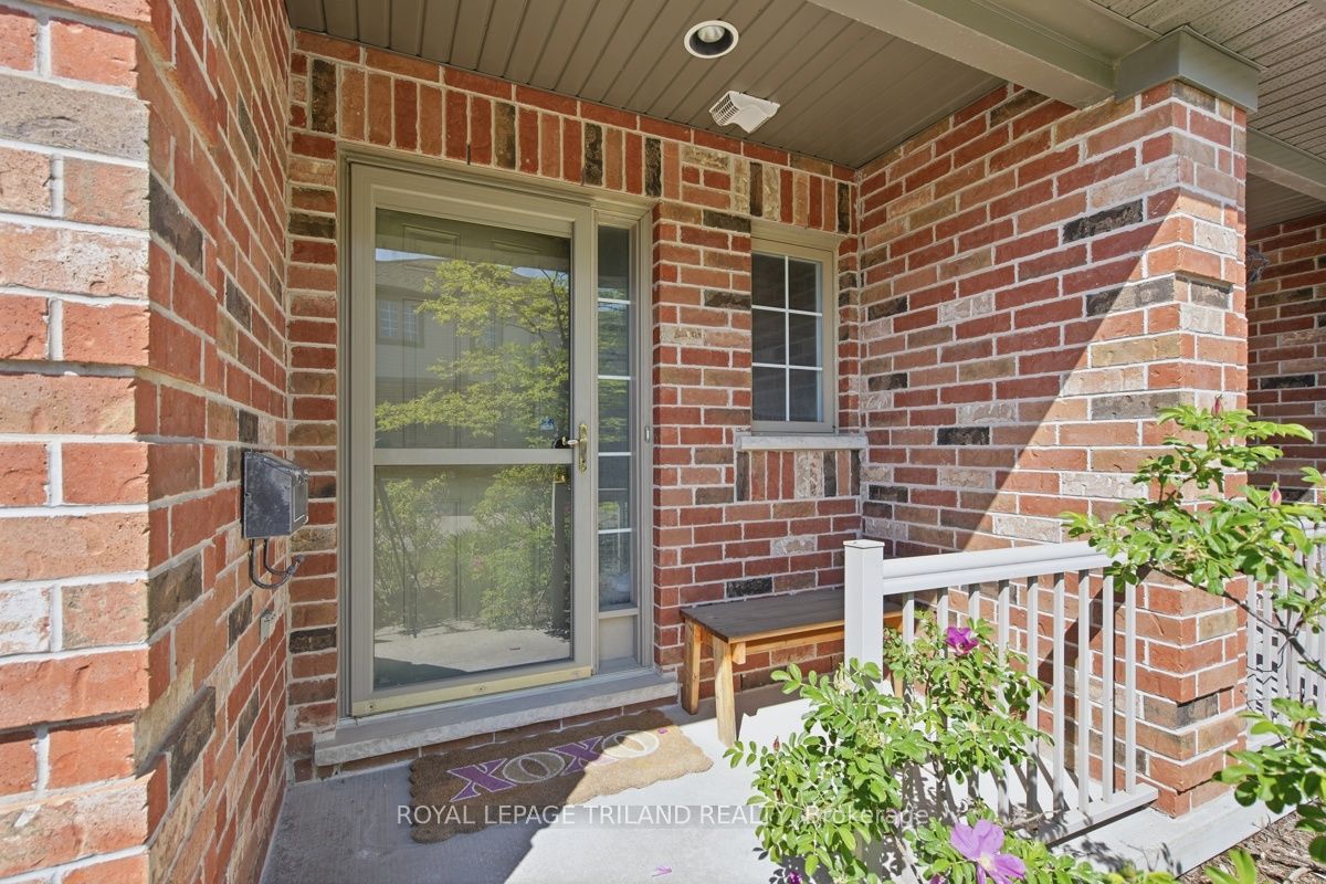 600 Hyde Park Road 127, London North, ON N6H 5W8 photo 4