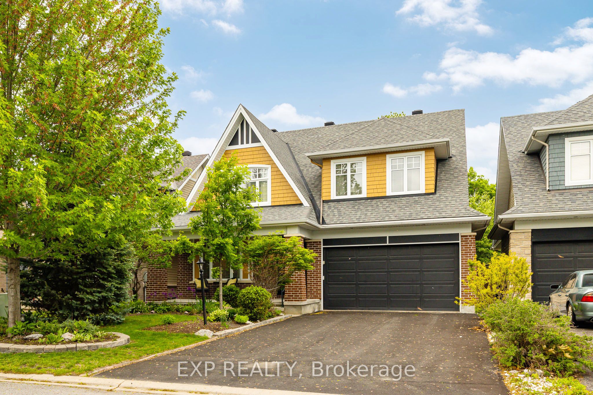 36 Oakbriar Crescent, Barrhaven, ON K2J 5G1