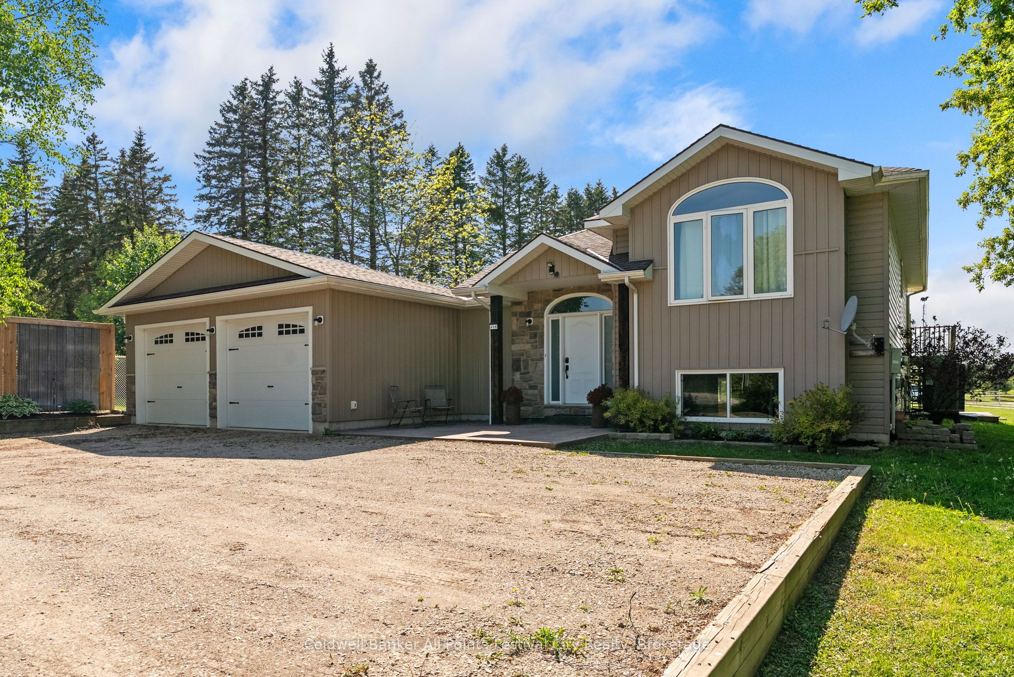 438 Ross Street, Huron-Kinloss, ON N0G 2H0 photo 2