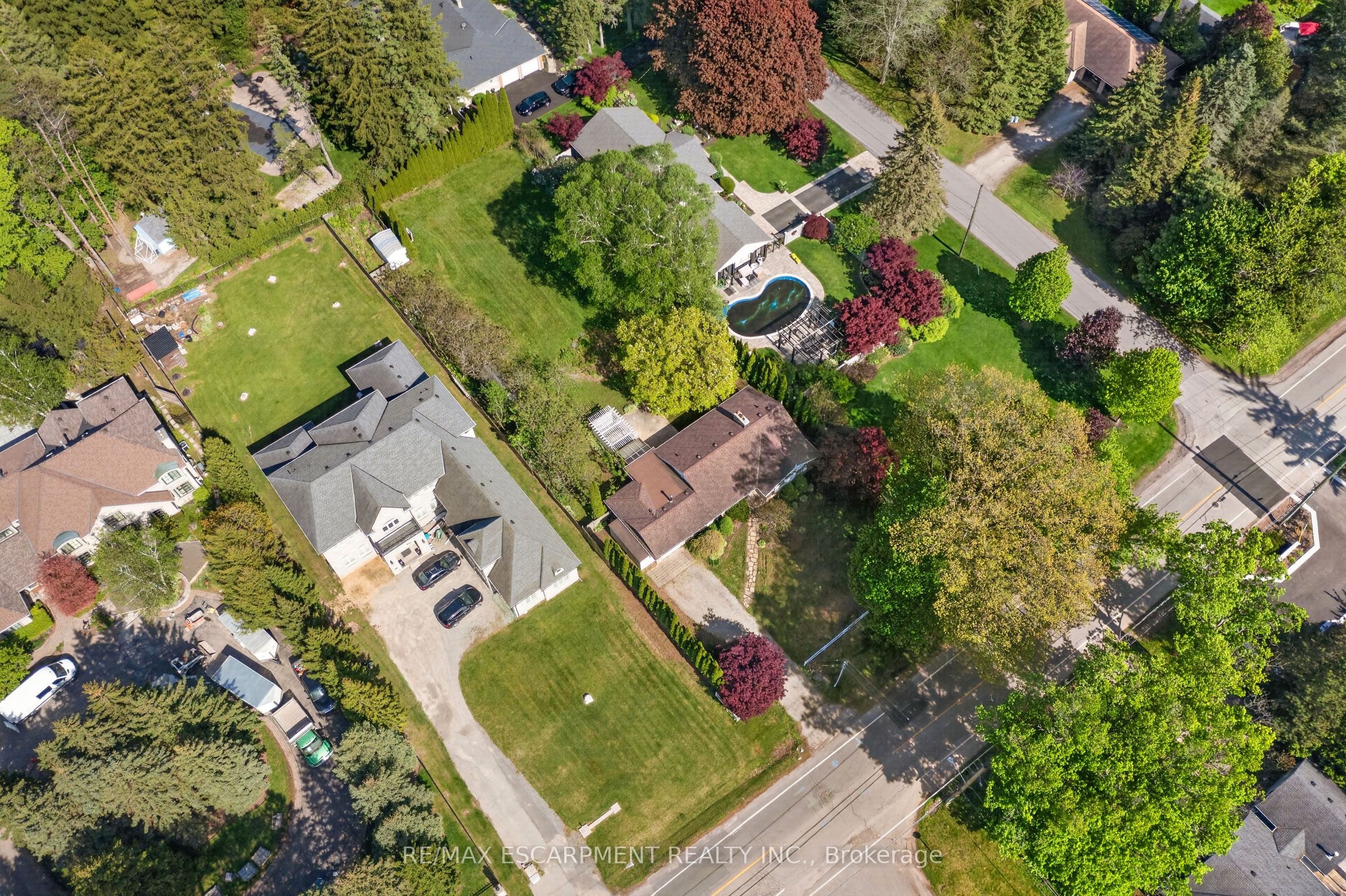 53 LOVERS Lane, Hamilton, ON L9G 1G5 photo 4