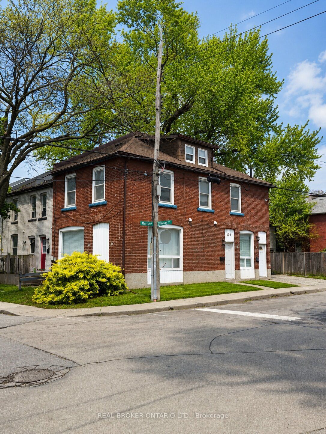 105 Cheever Street, Hamilton, ON L8L 5R8 photo 2