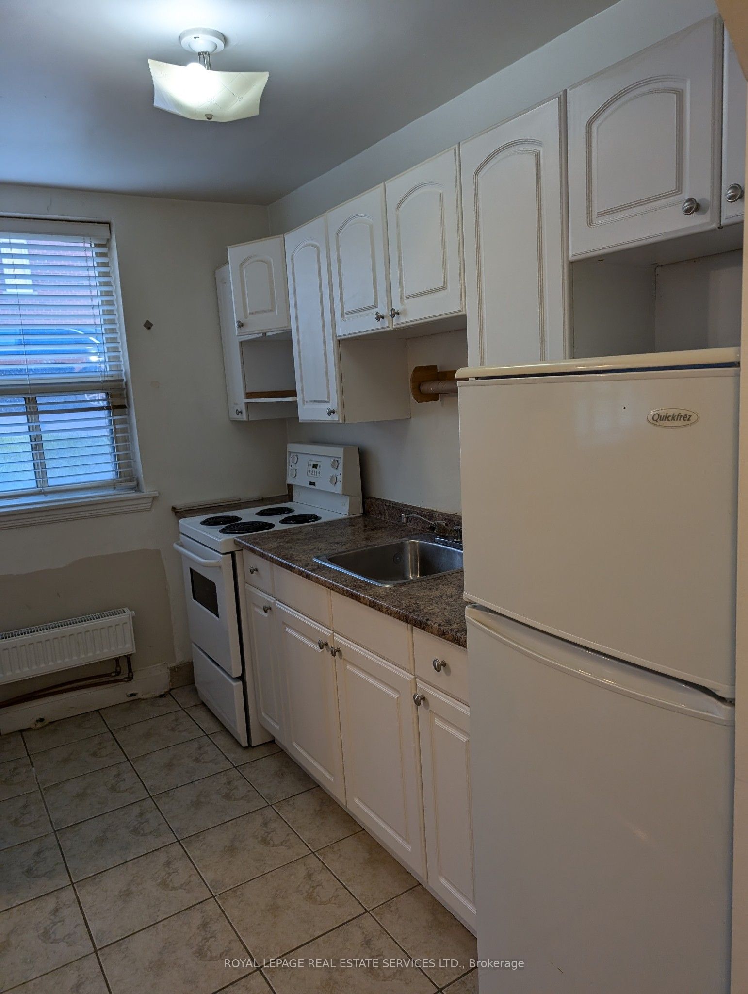10 Rockwood Place, Hamilton, ON L8N 2G2 photo 2