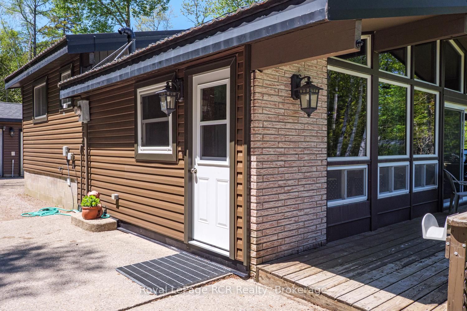 296 Bryant Street, South Bruce Peninsula, ON N0H 2T0 photo 4