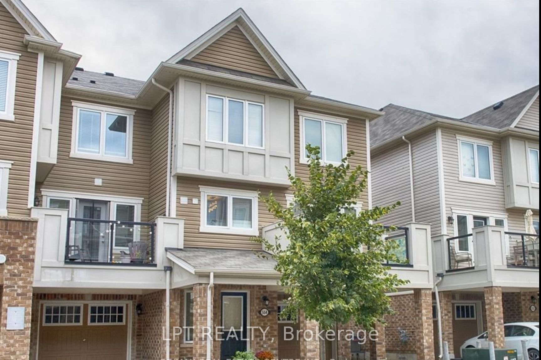 554 Goldenrod Lane, Kitchener, ON N2R 0L7 photo 2