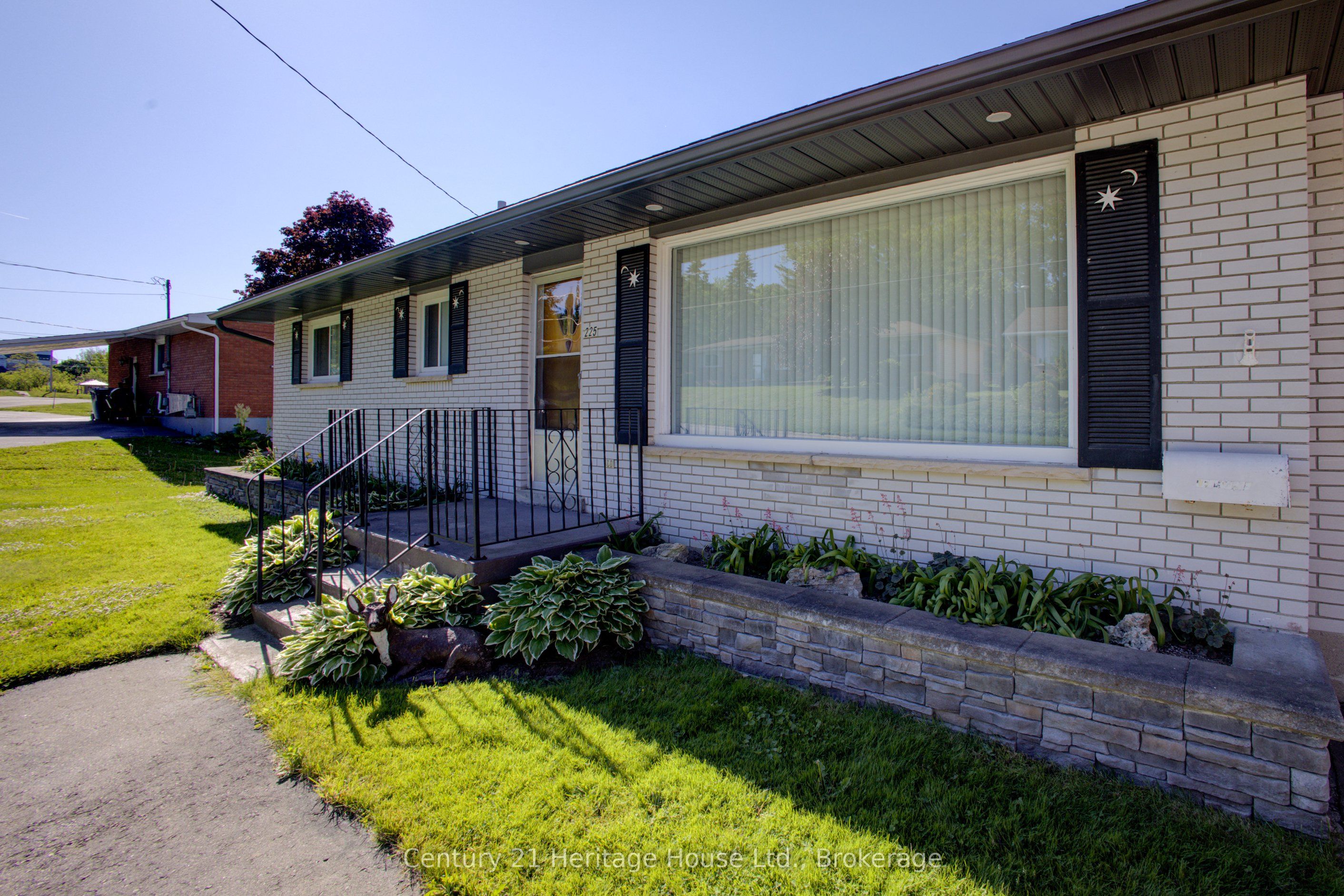 225 George Street W, West Grey, ON N0G 1R0 photo 4