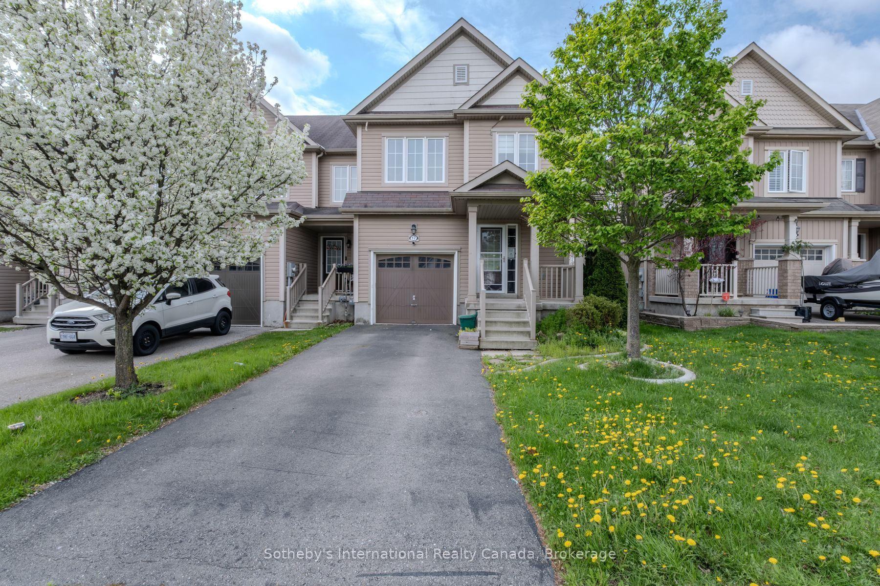 17 Dwyer Court, Brantford, ON N3T 0G8