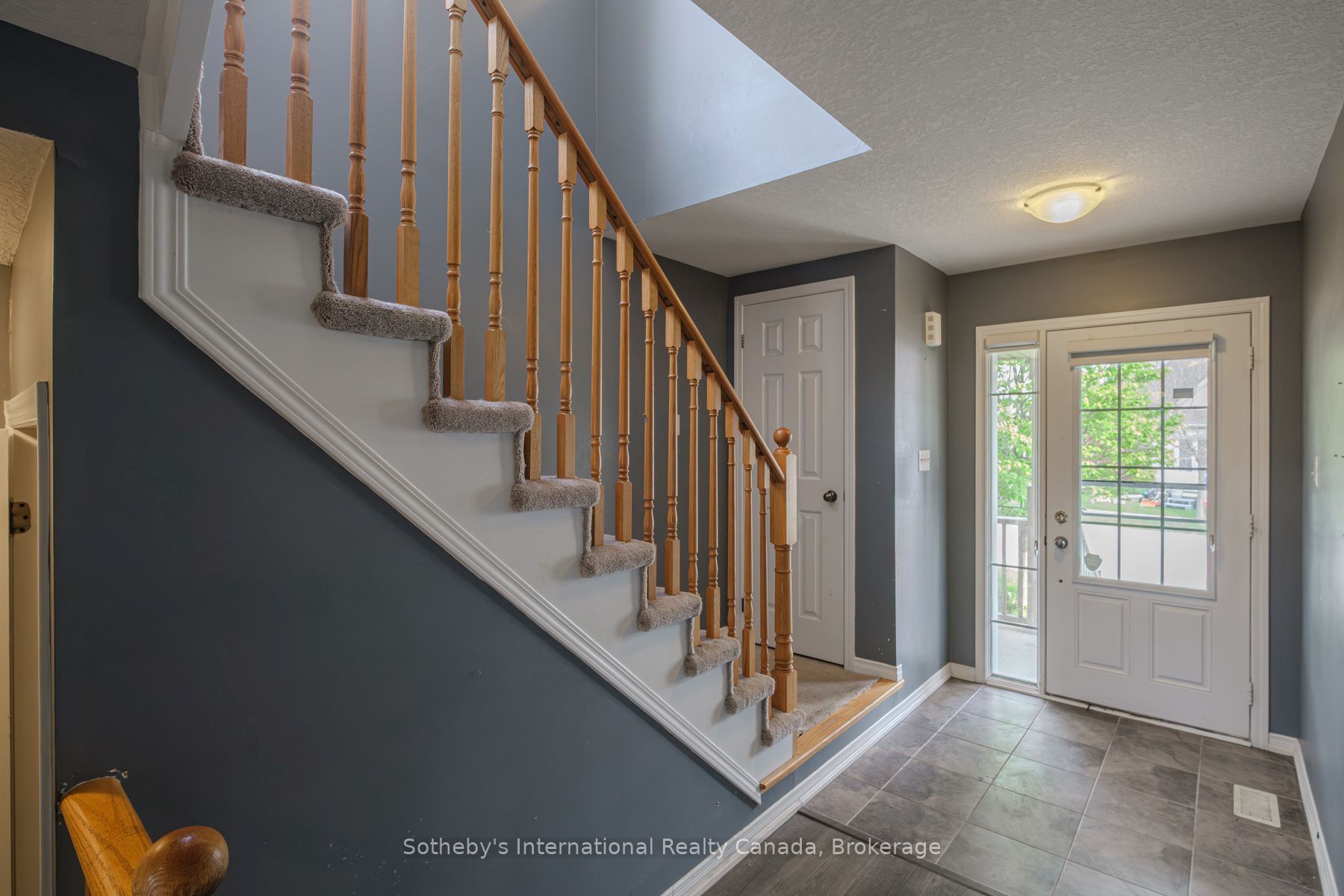 17 Dwyer Court, Brantford, ON N3T 0G8 photo 4