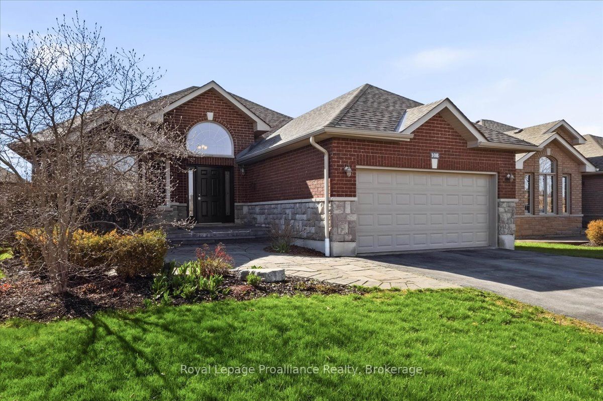 108 Parkview Heights, Quinte West, ON K8V 0A3 photo 3