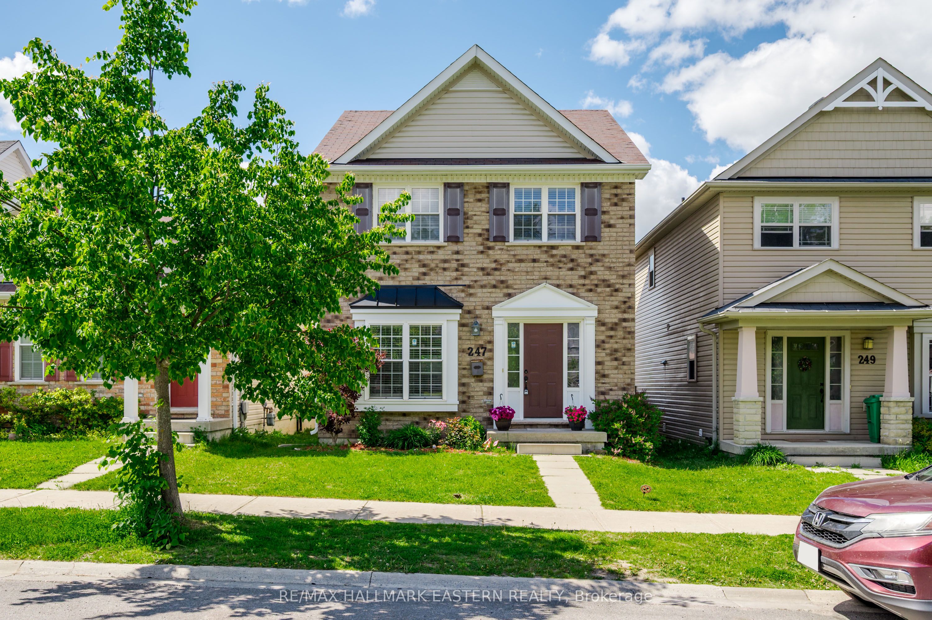 247 Bowen Drive, Peterborough, ON K9H 0B8