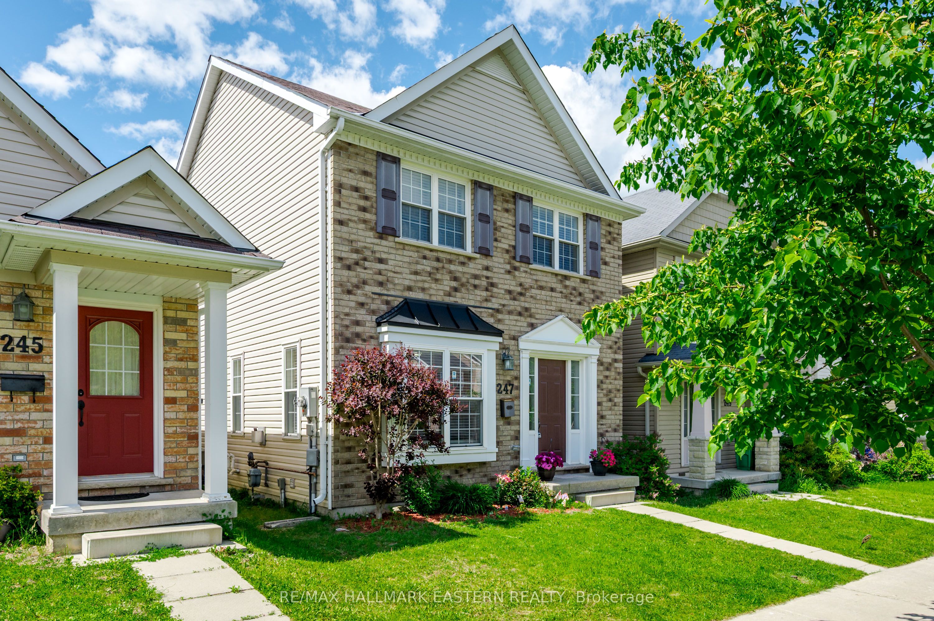 247 Bowen Drive, Peterborough, ON K9H 0B8 photo 3