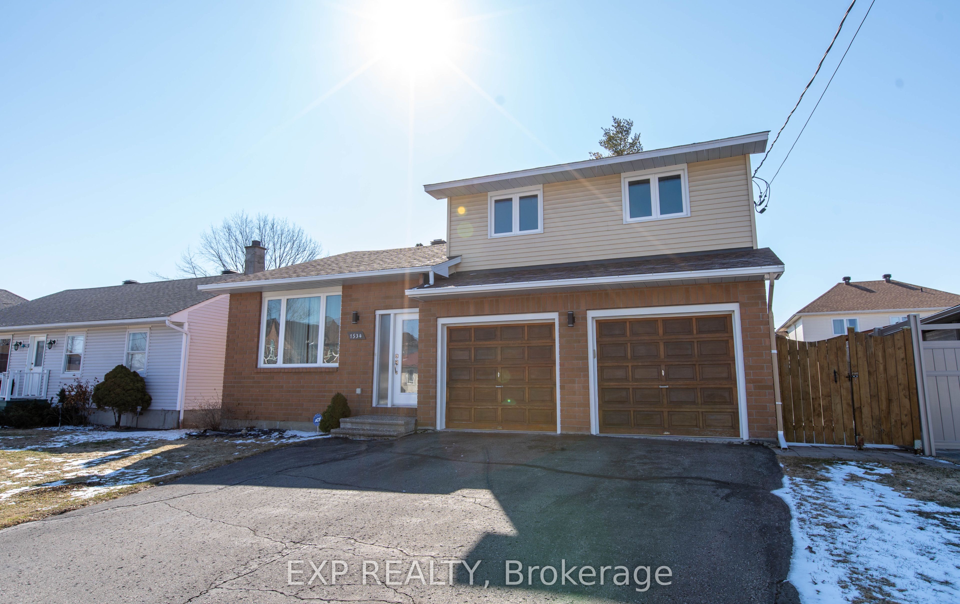 1534 Rosebella Avenue, Blossom Park - Airport and Area, ON K1T 1E8 photo 2