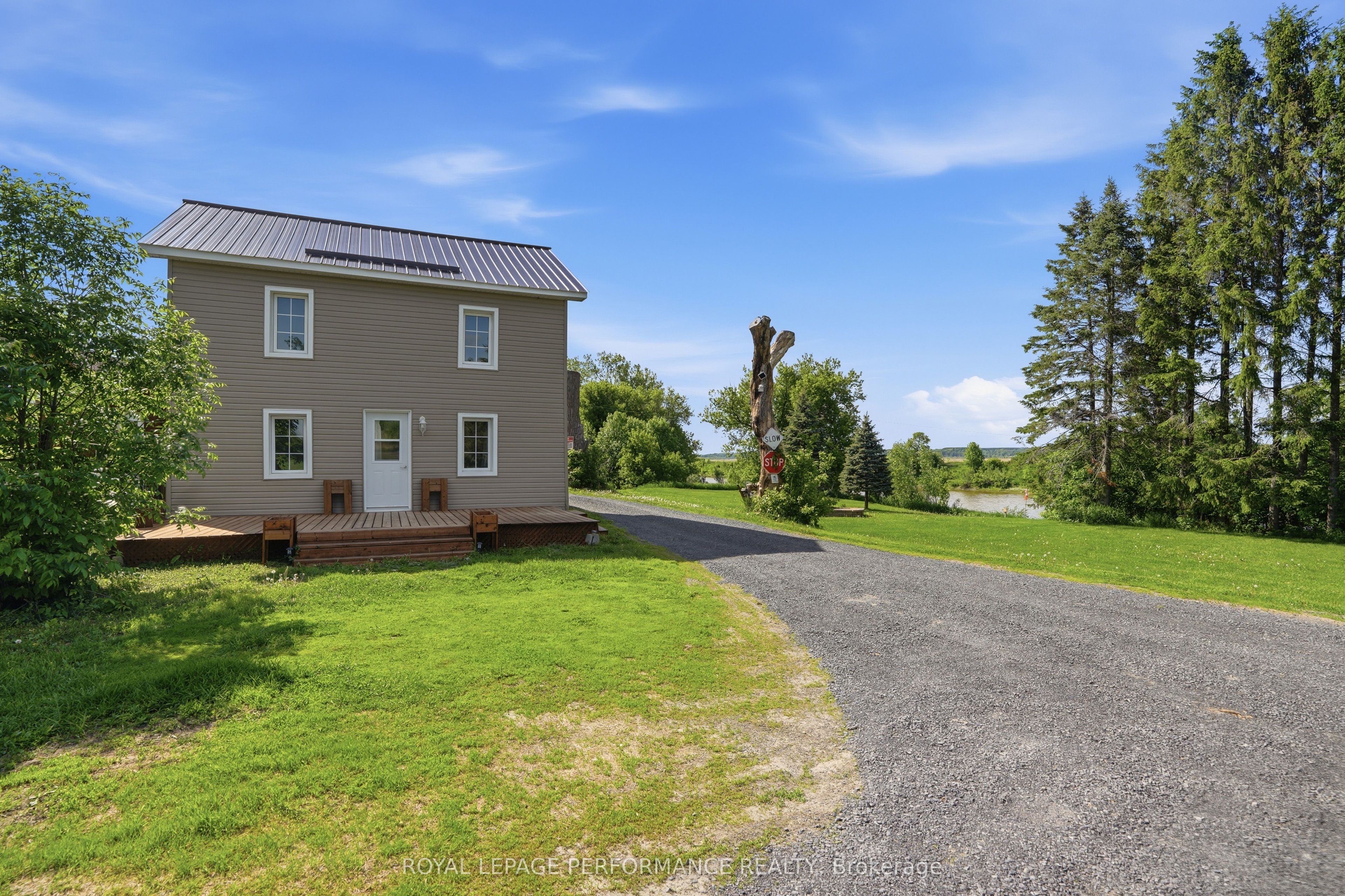 961 Boundary Road, Alfred and Plantagenet, ON K0B 1C0 photo 2