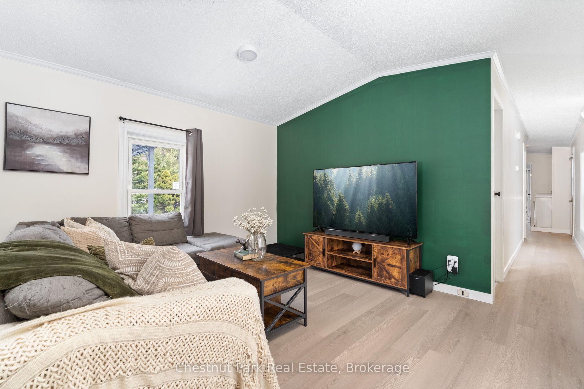 21 Mount Vernon Trail, Huntsville, ON P1H 1E3